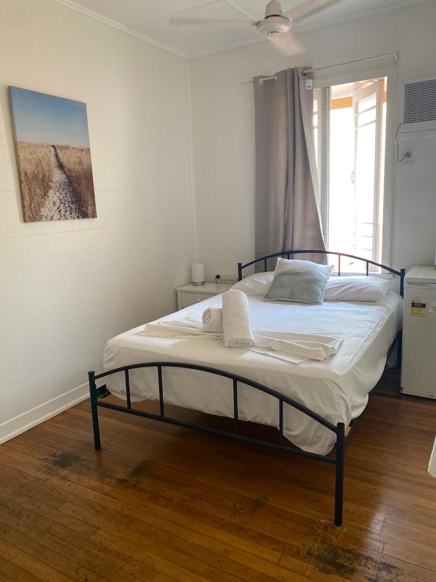 Deluxe Double Room with Shower