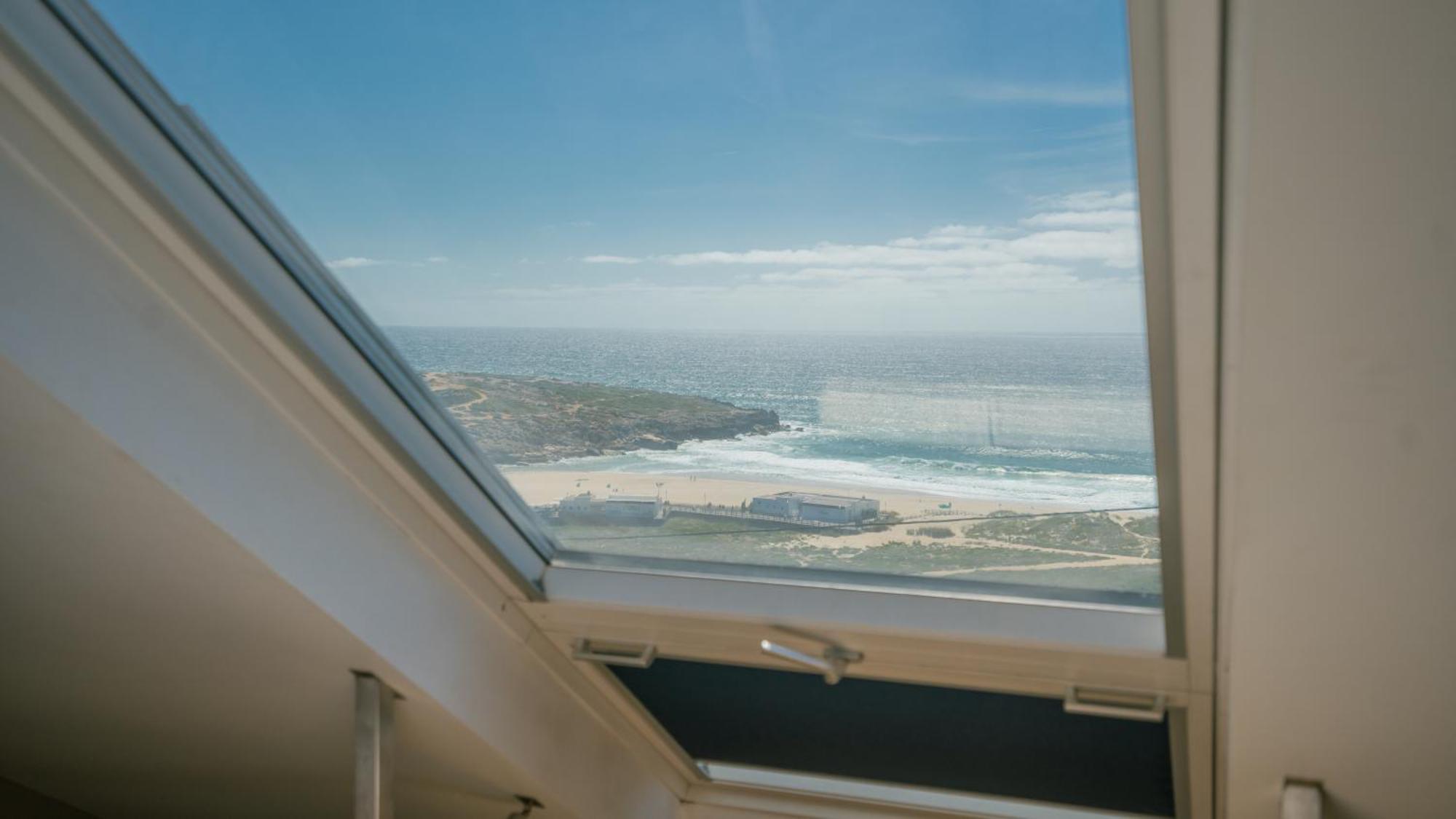 Twin Room with Sea View