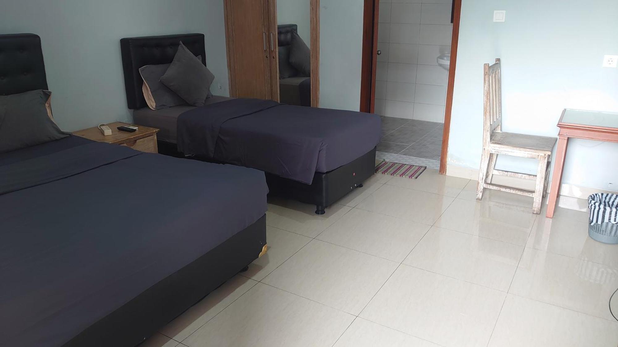 Triple Room,1717126455:JPEG