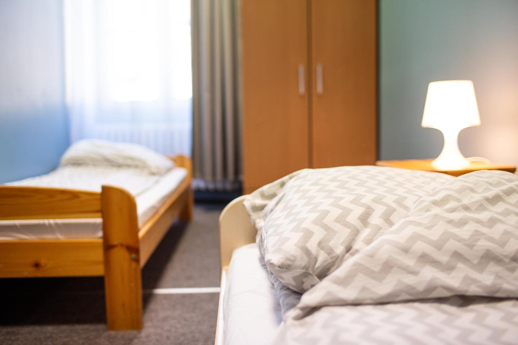 Twin Room,1540954705:JPEG