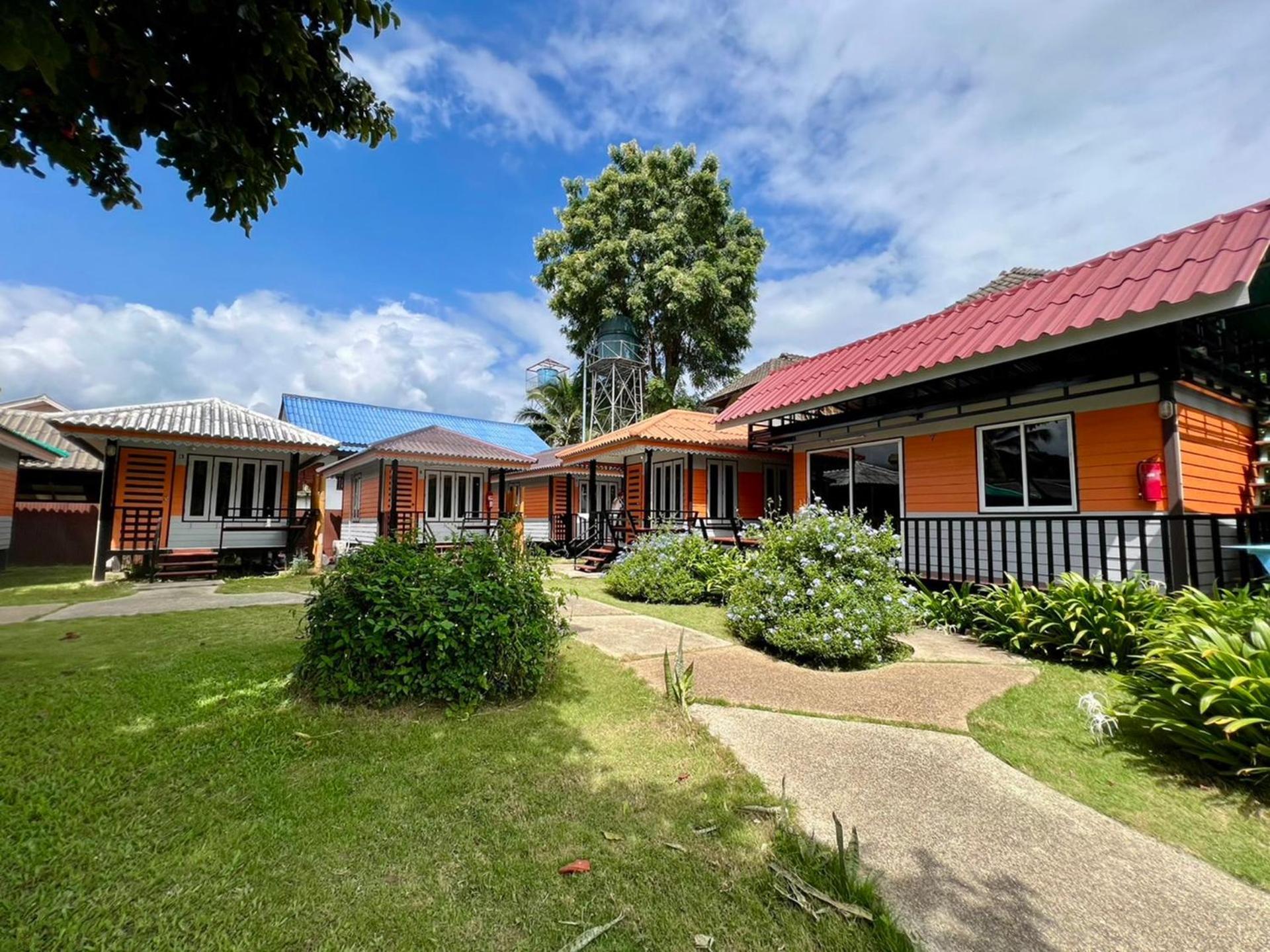 Superior Cottage,1704978042:JPEG