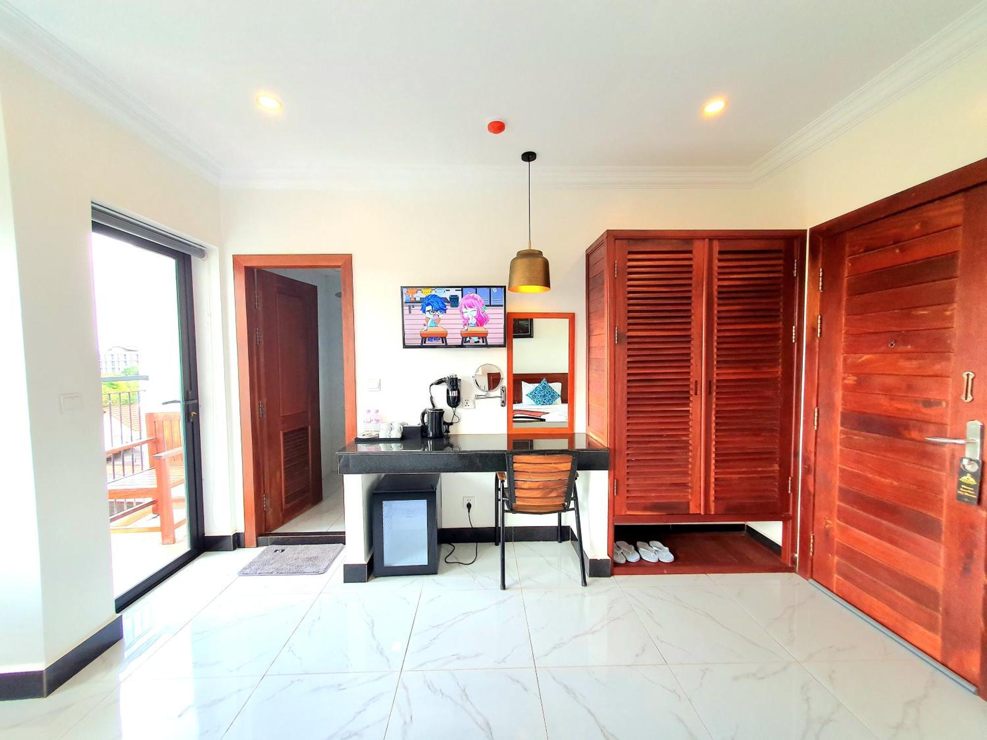 Deluxe Twin Room Balcony