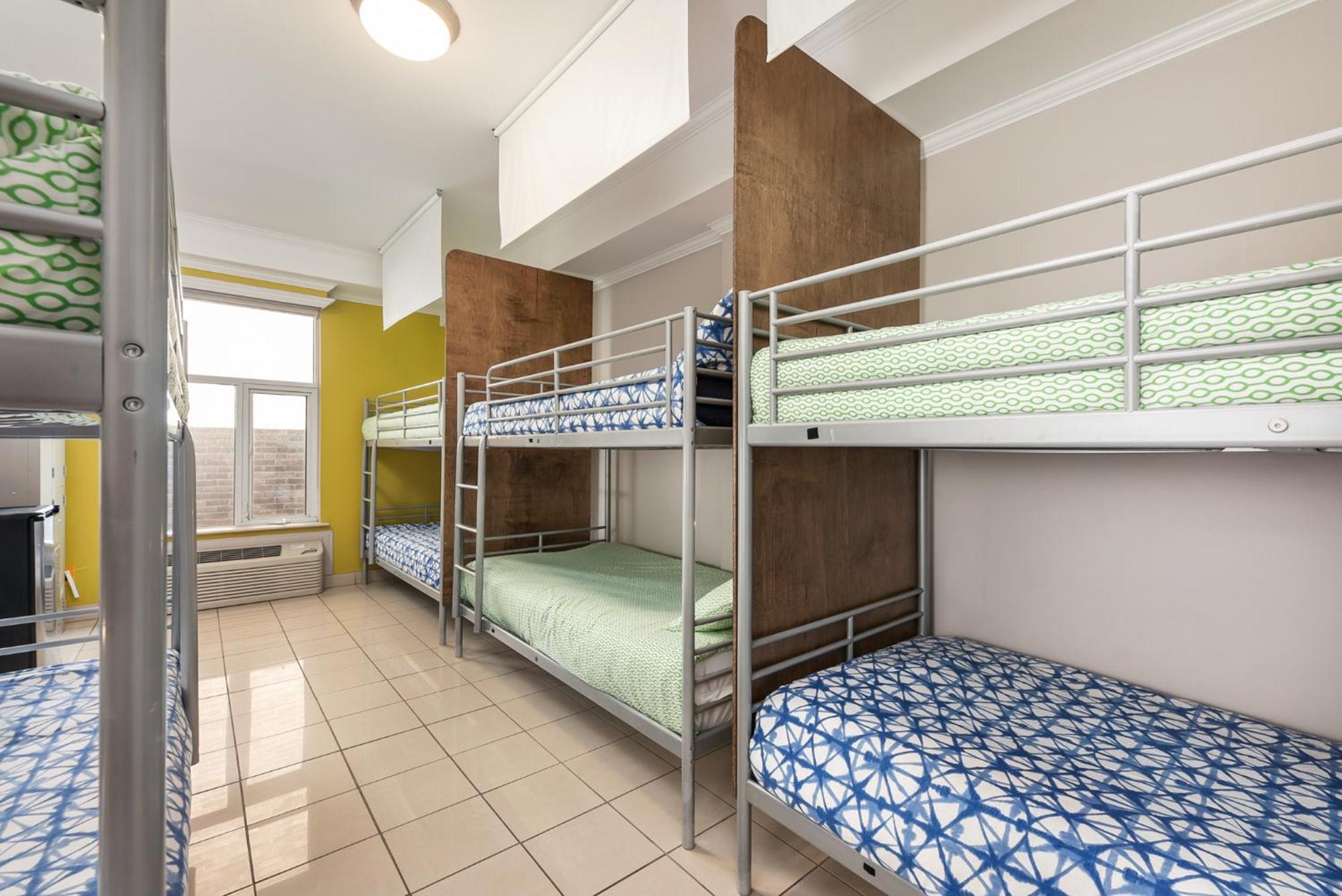 Single Bed Female Dormitory Room,1263303745:JPEG