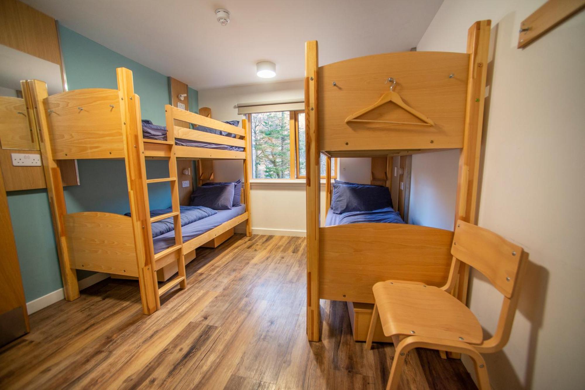 Quadruple Room with Private Bathroom