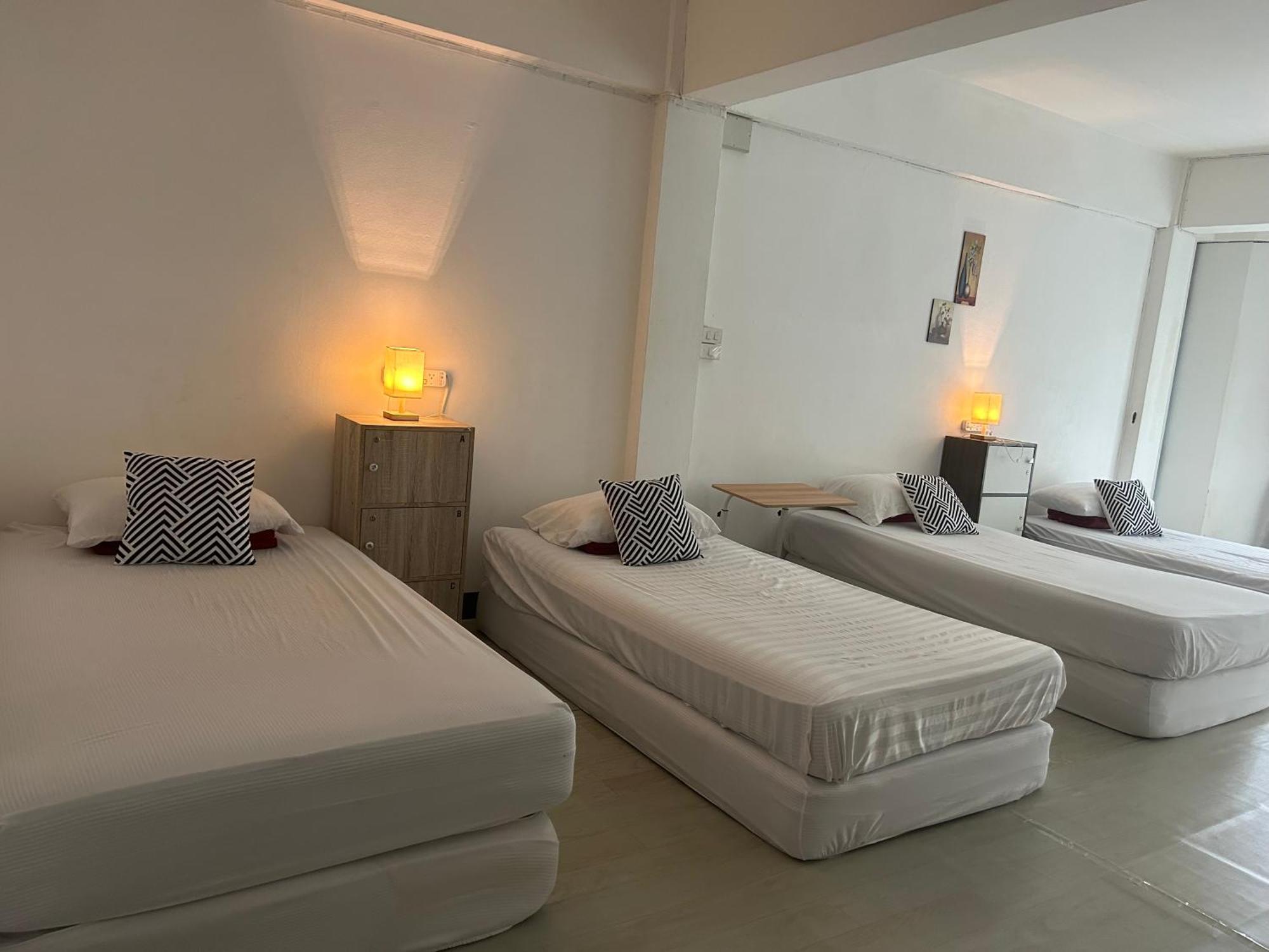 Standard Quadruple Room