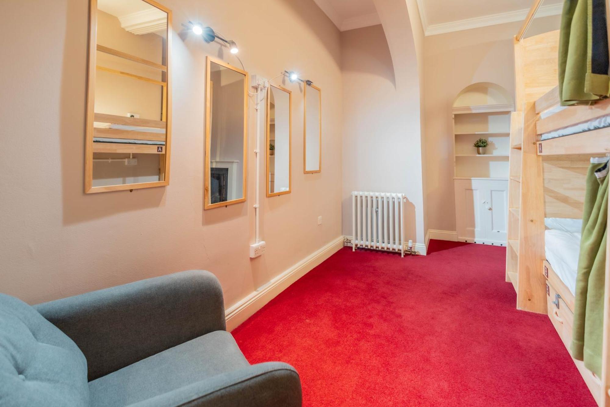 Bed in 4-Bed Mixed Dormitory Room,1547360284:JPEG