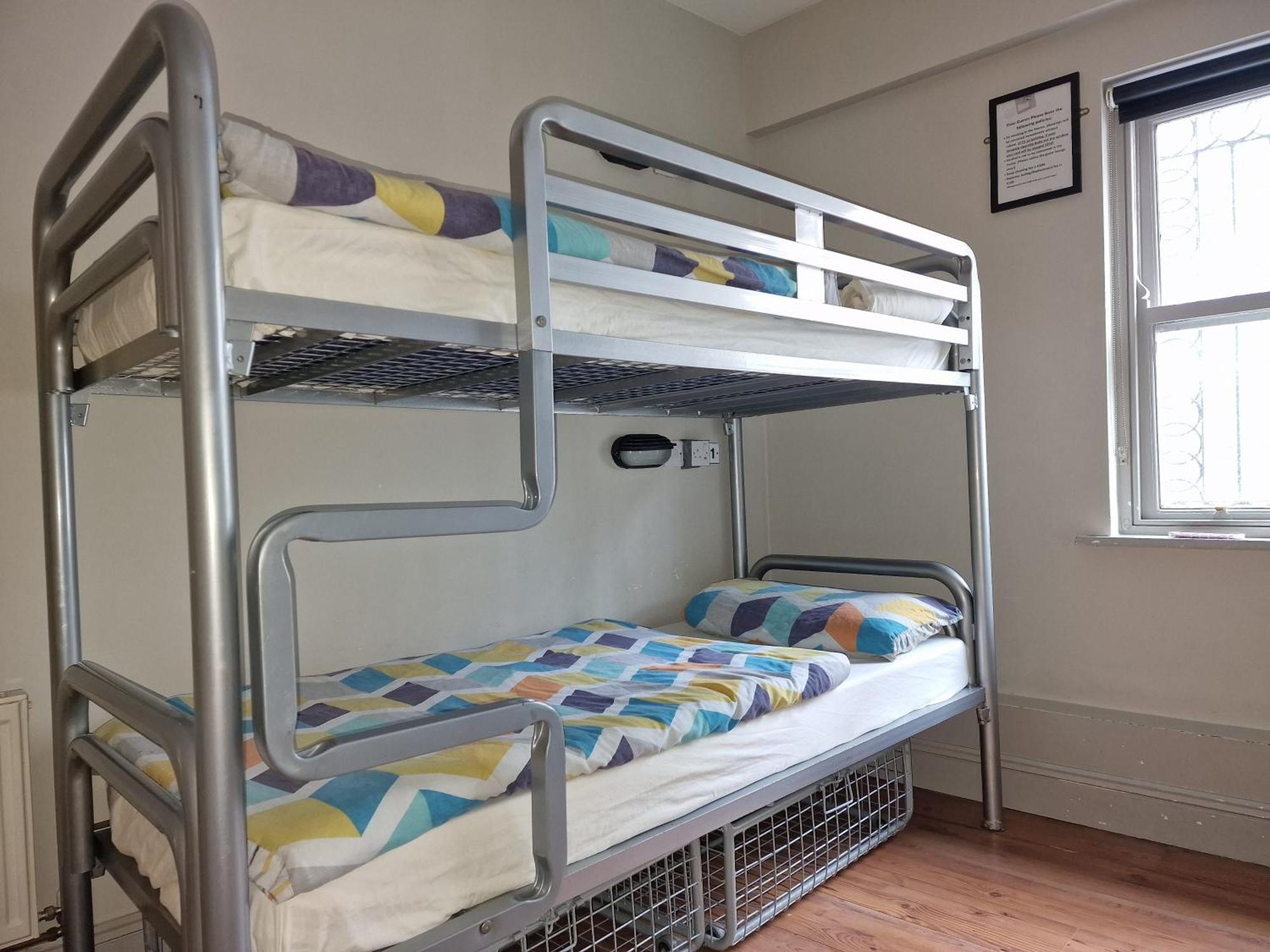 Twin Room with Bathroom