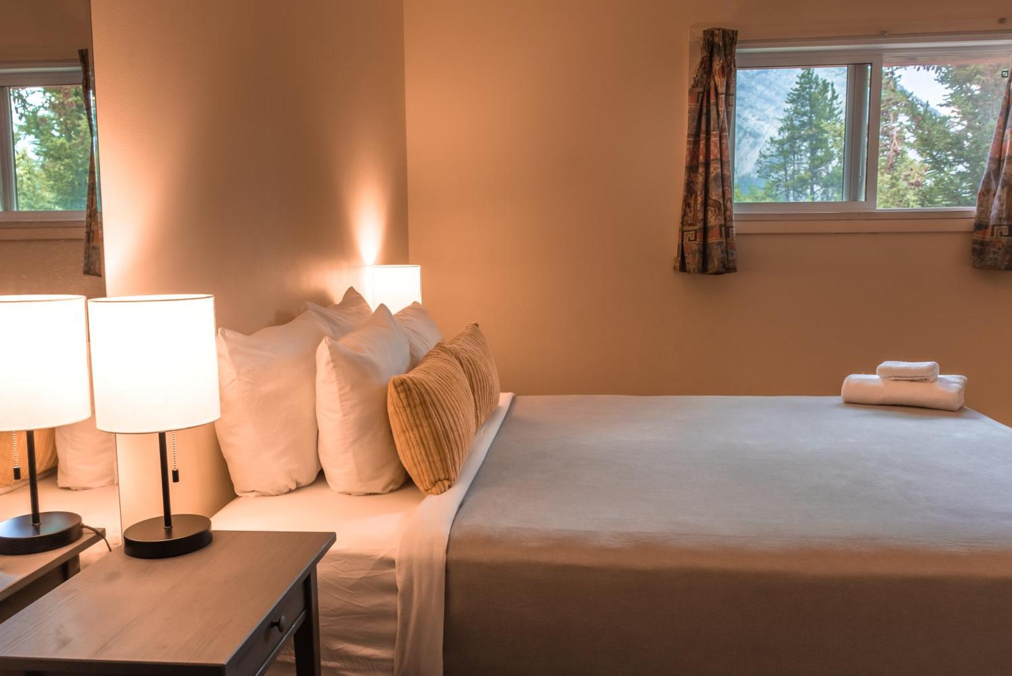 Double Room,1557684928:JPEG