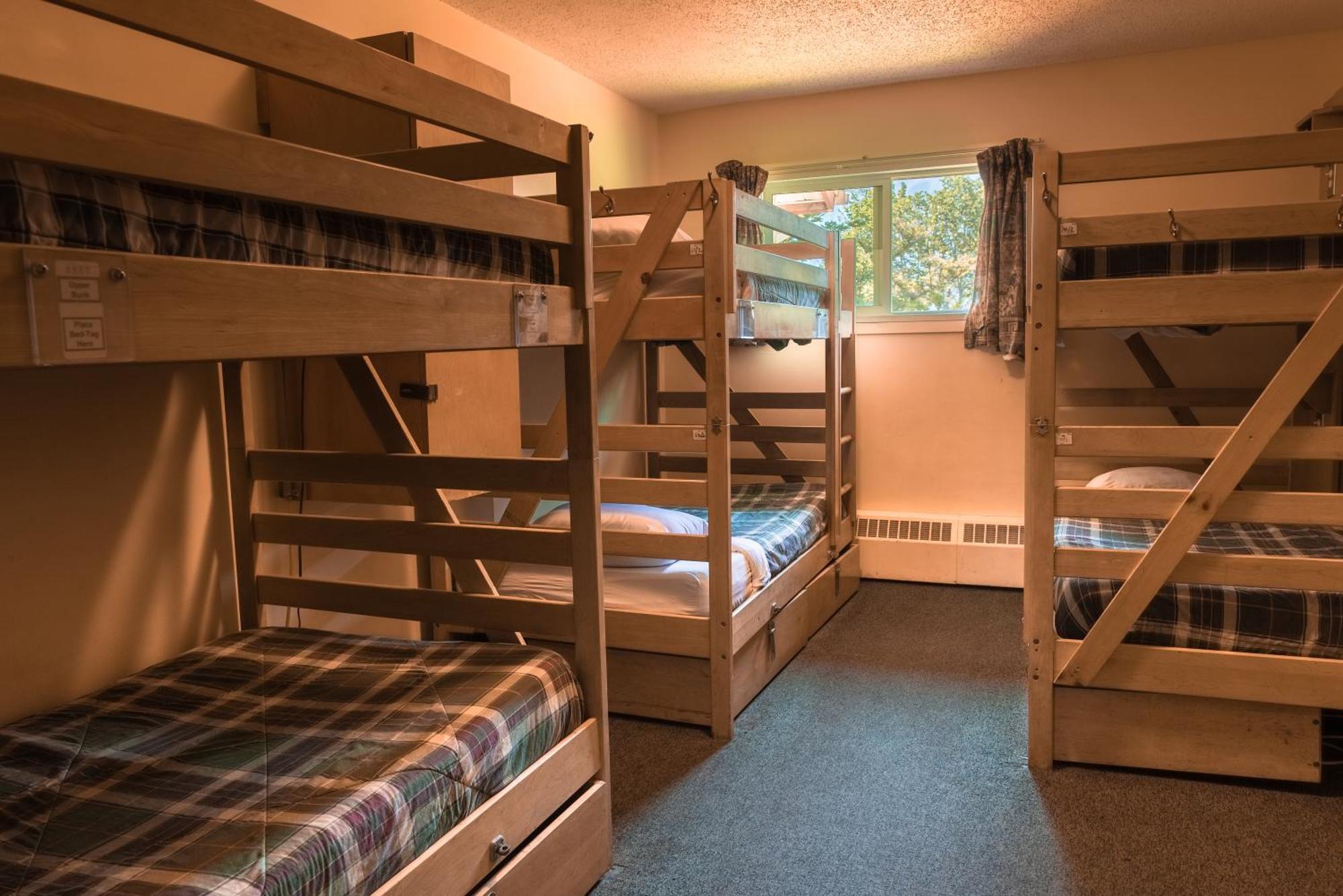 Bed 6-Bed Mixed Dormitory Room