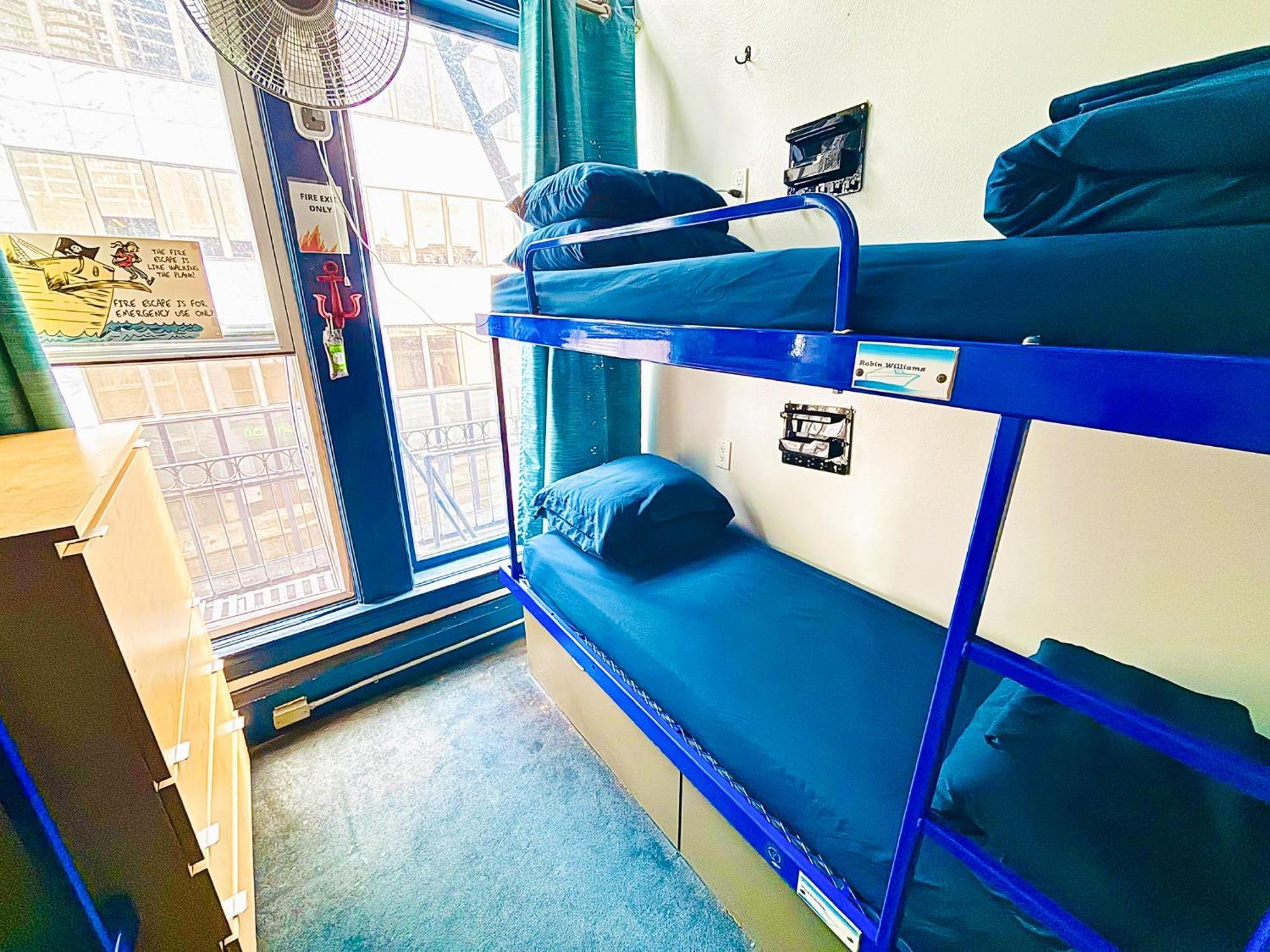 Bed 6-Bed Mixed Dormitory Room,1559834695:JPEG