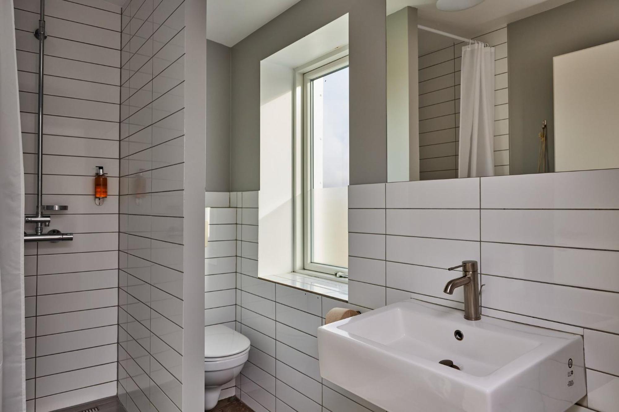 Family Room Private Bathroom