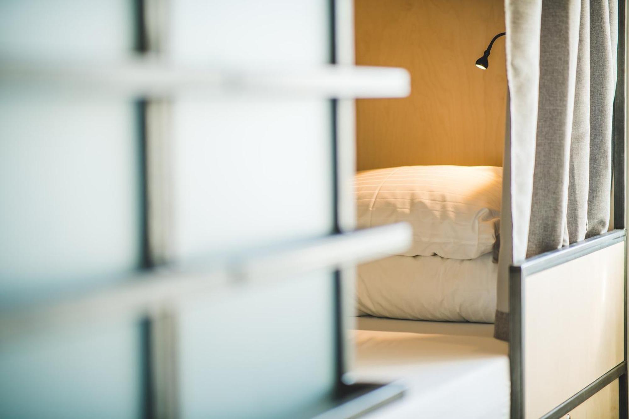 Bed 4-Bed Mixed Dormitory Room
