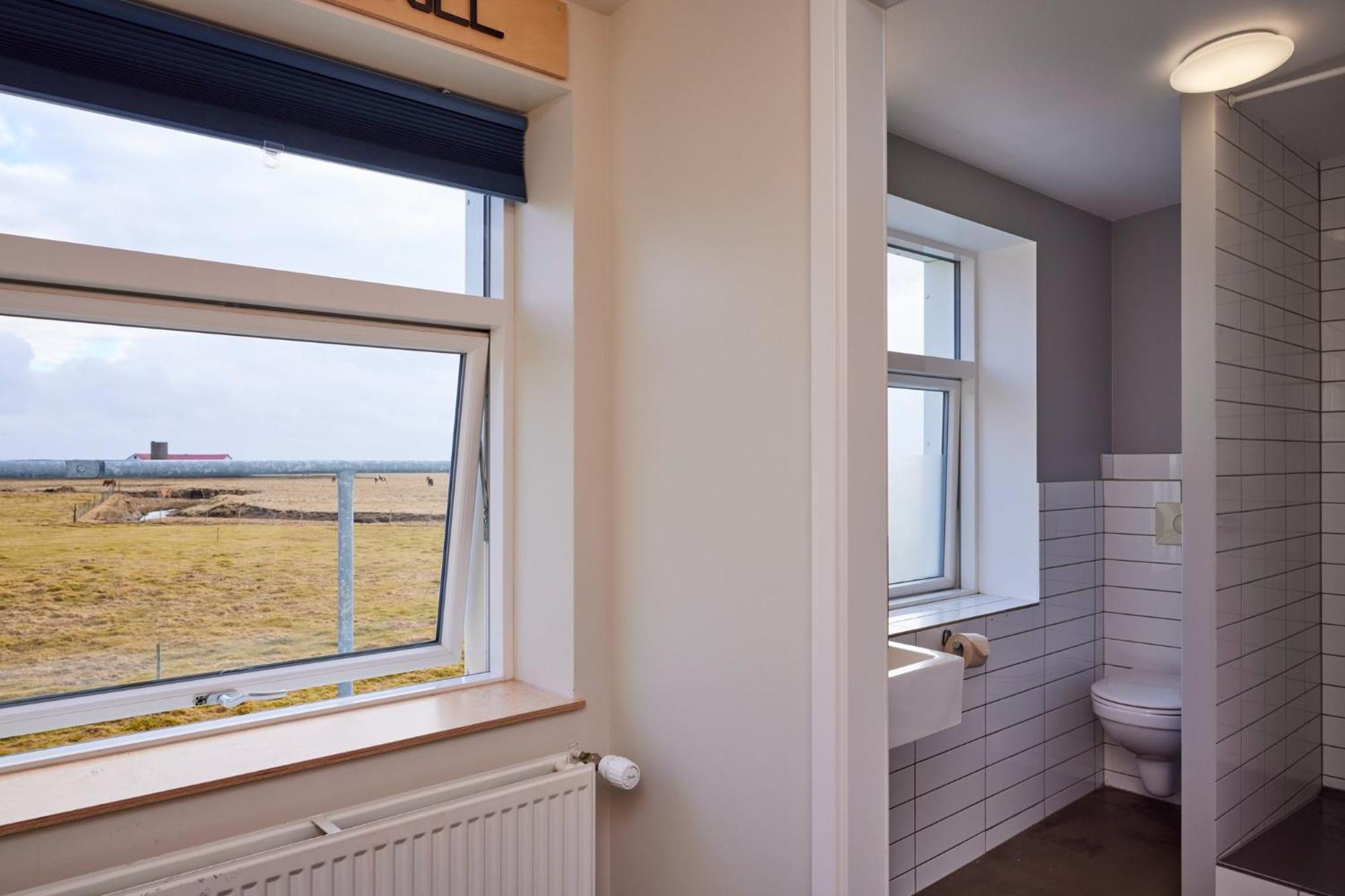 Family Room Private Bathroom