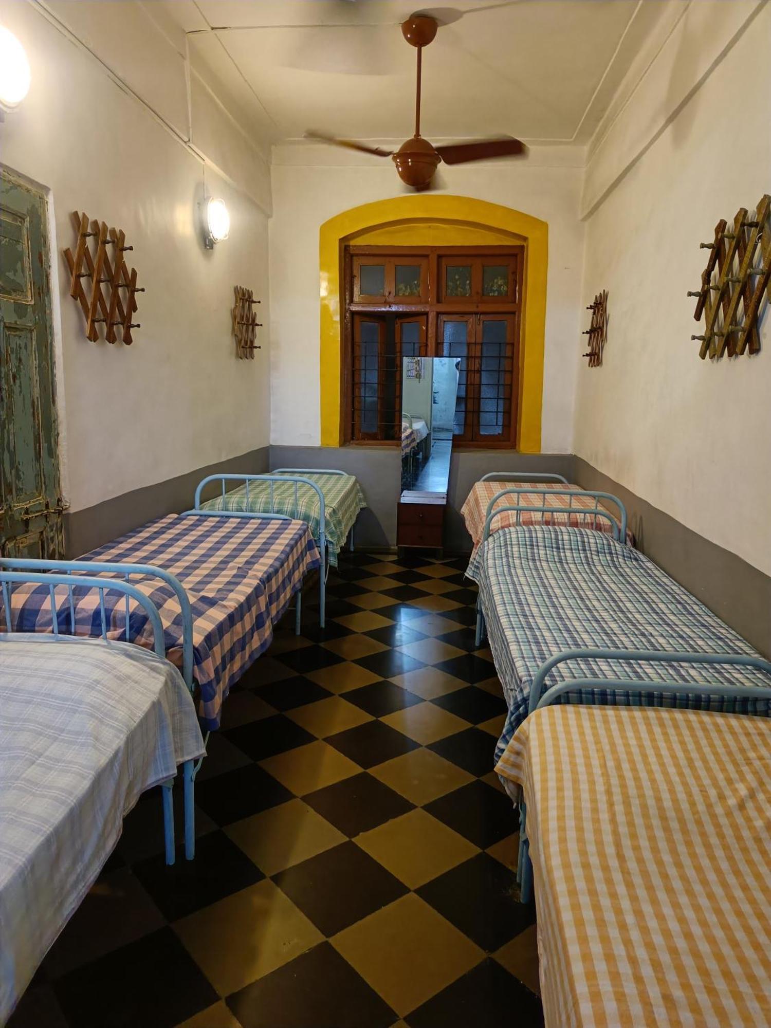 Bed in 6-Bed Dormitory Room
