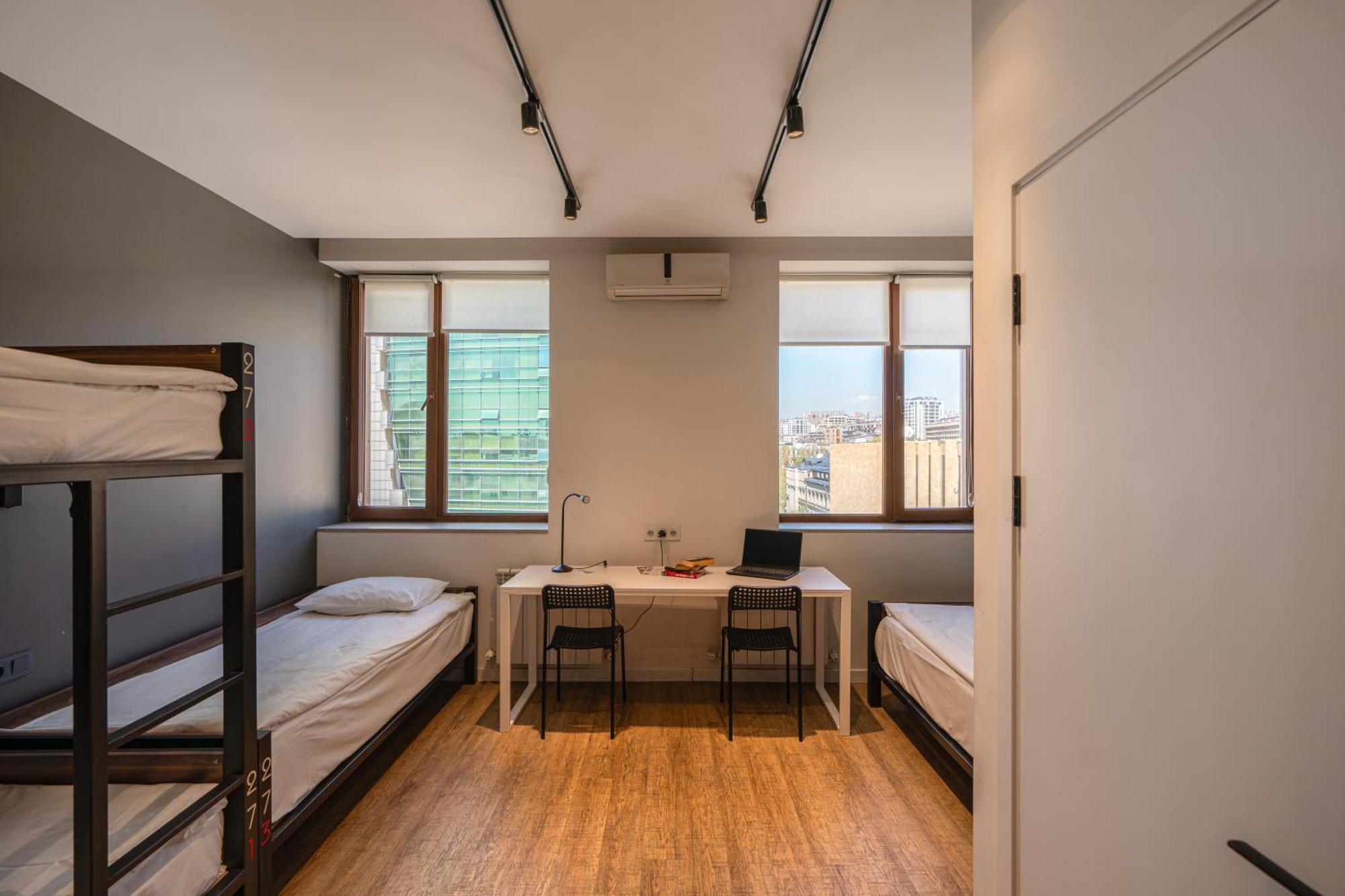 Bed 4-Bed Female Dormitory Room