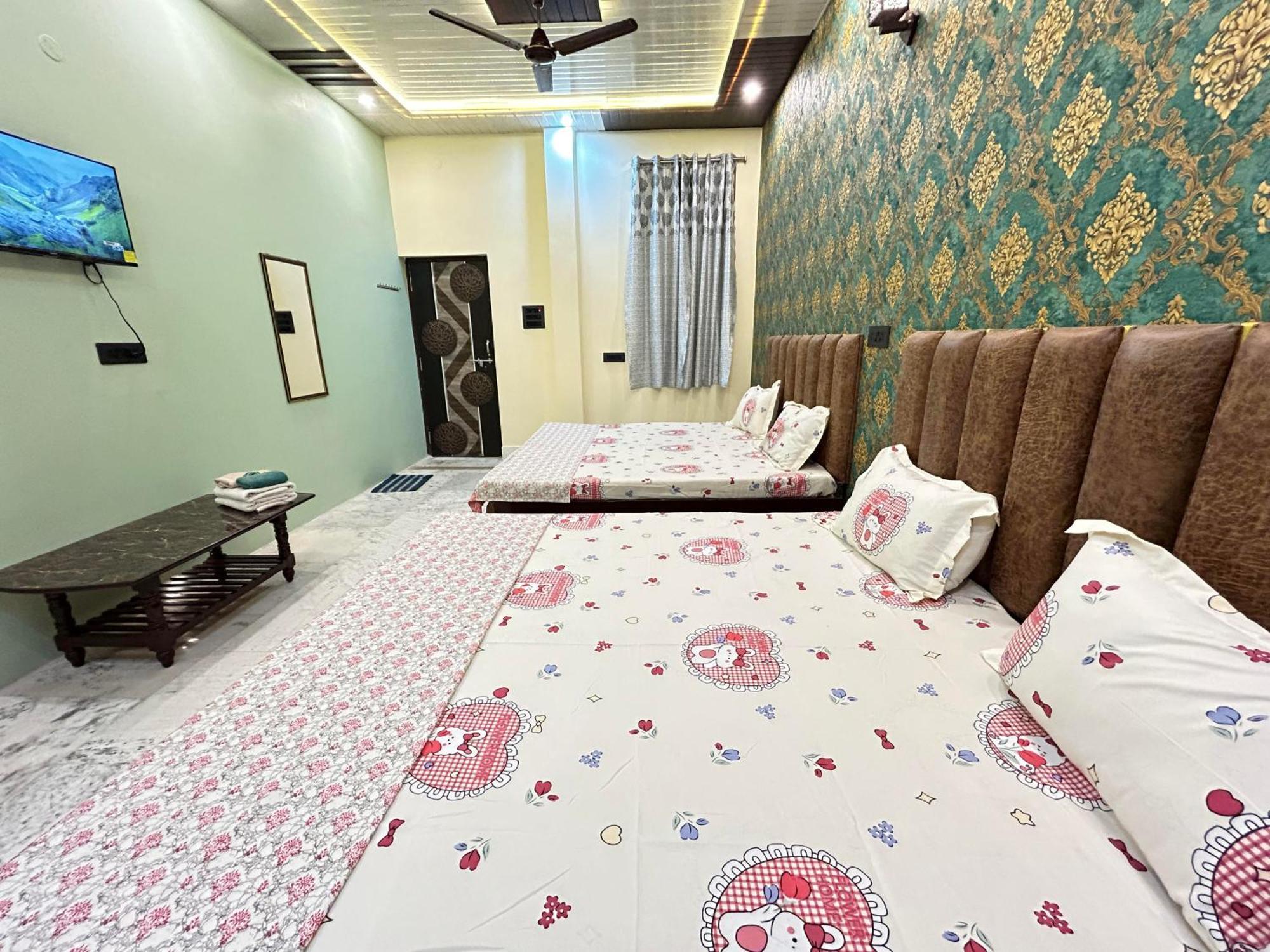 Deluxe Quadruple Room
