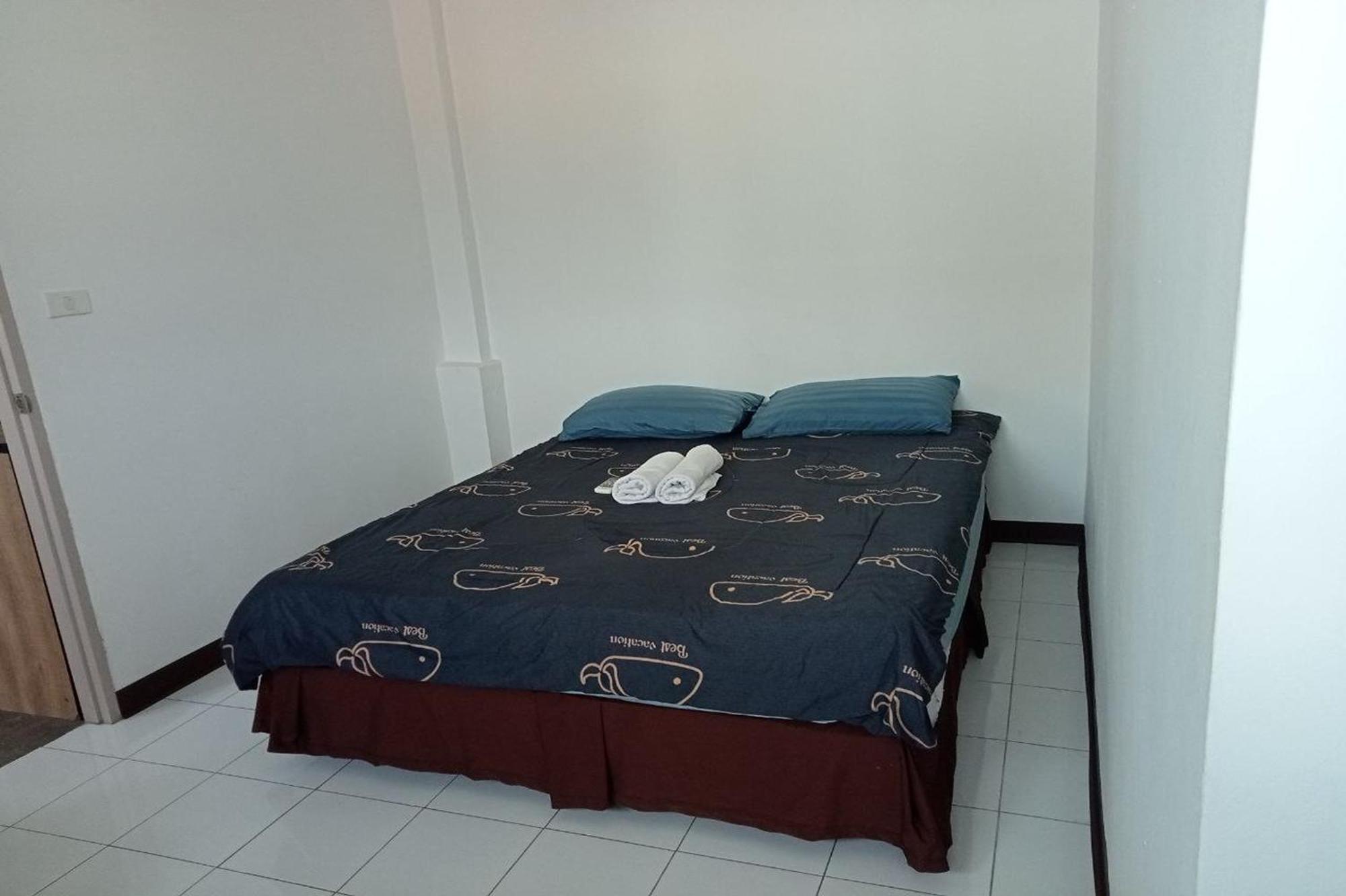 Family Room with Private Bathroom,1593683376:JPEG