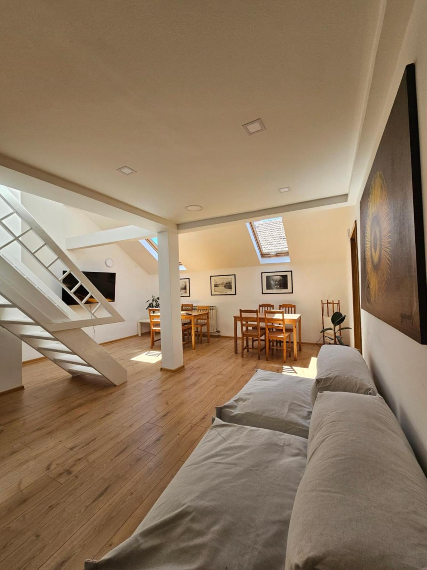 Triple Room Bathroom