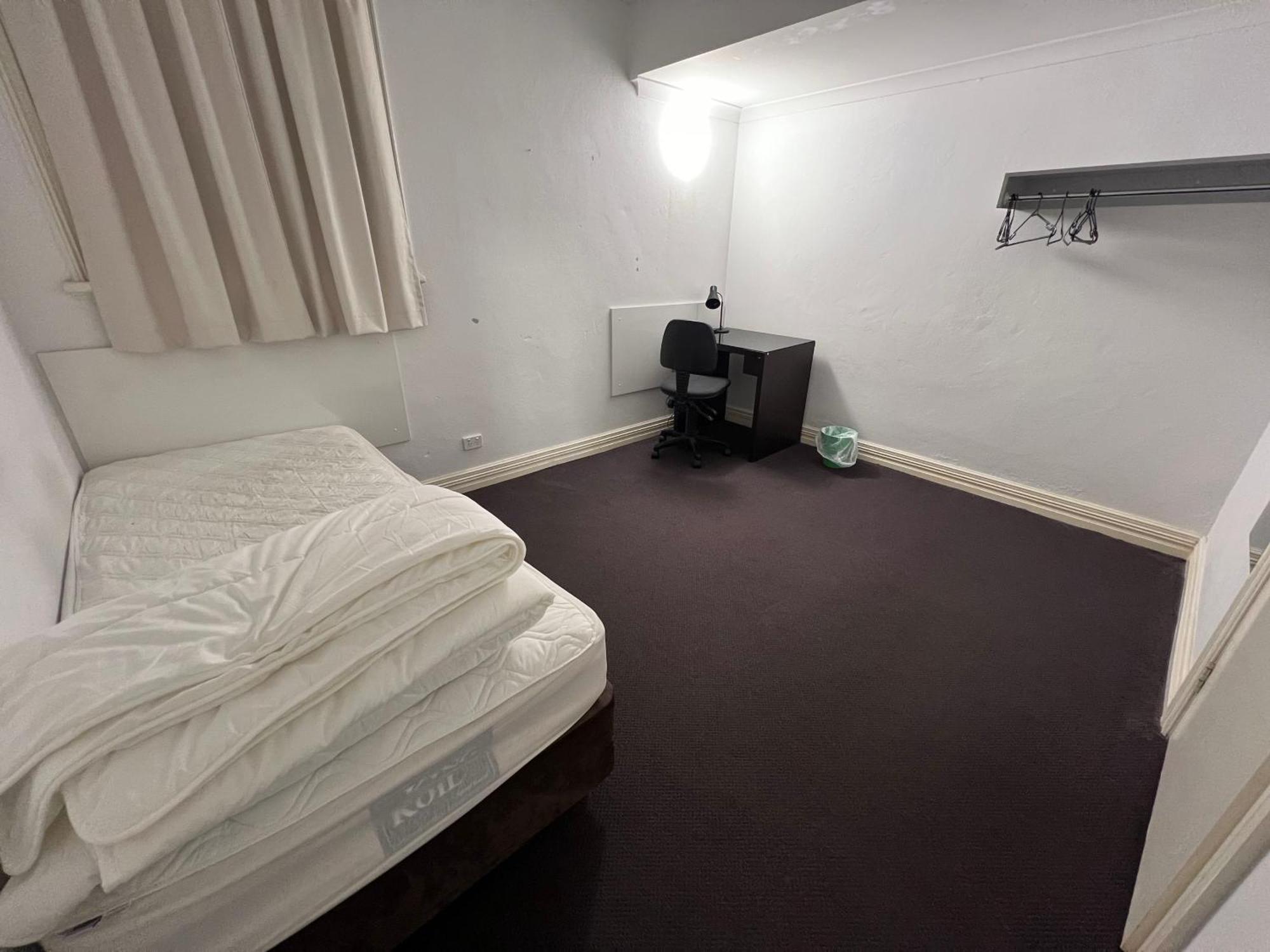 Single Room,1604156764:JPEG