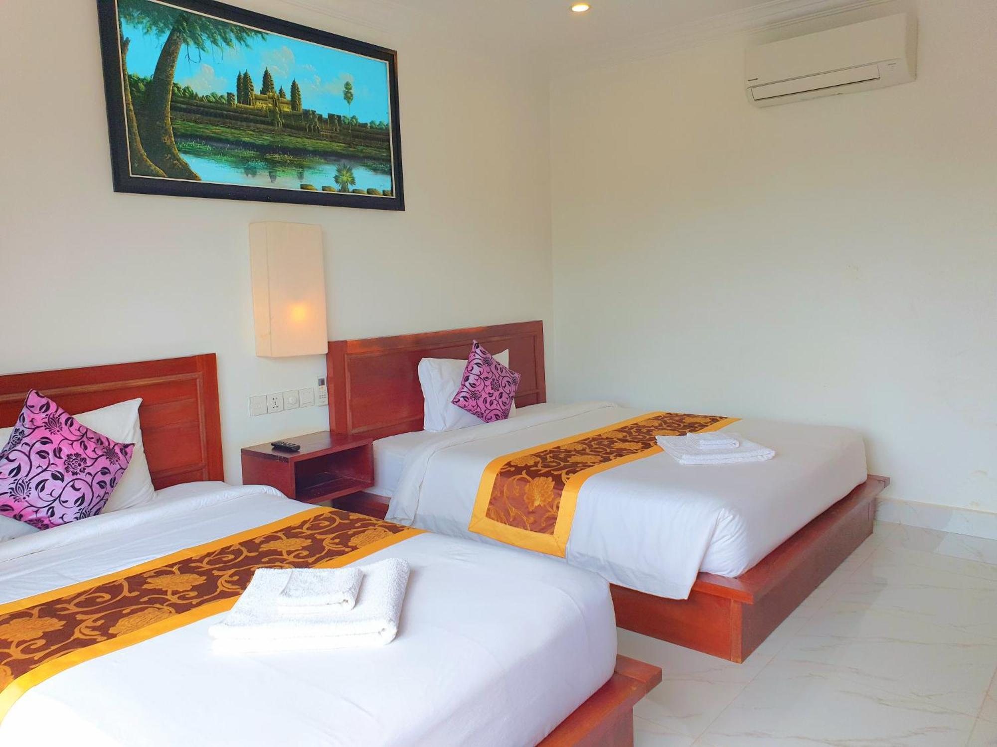 Deluxe Twin Room Balcony