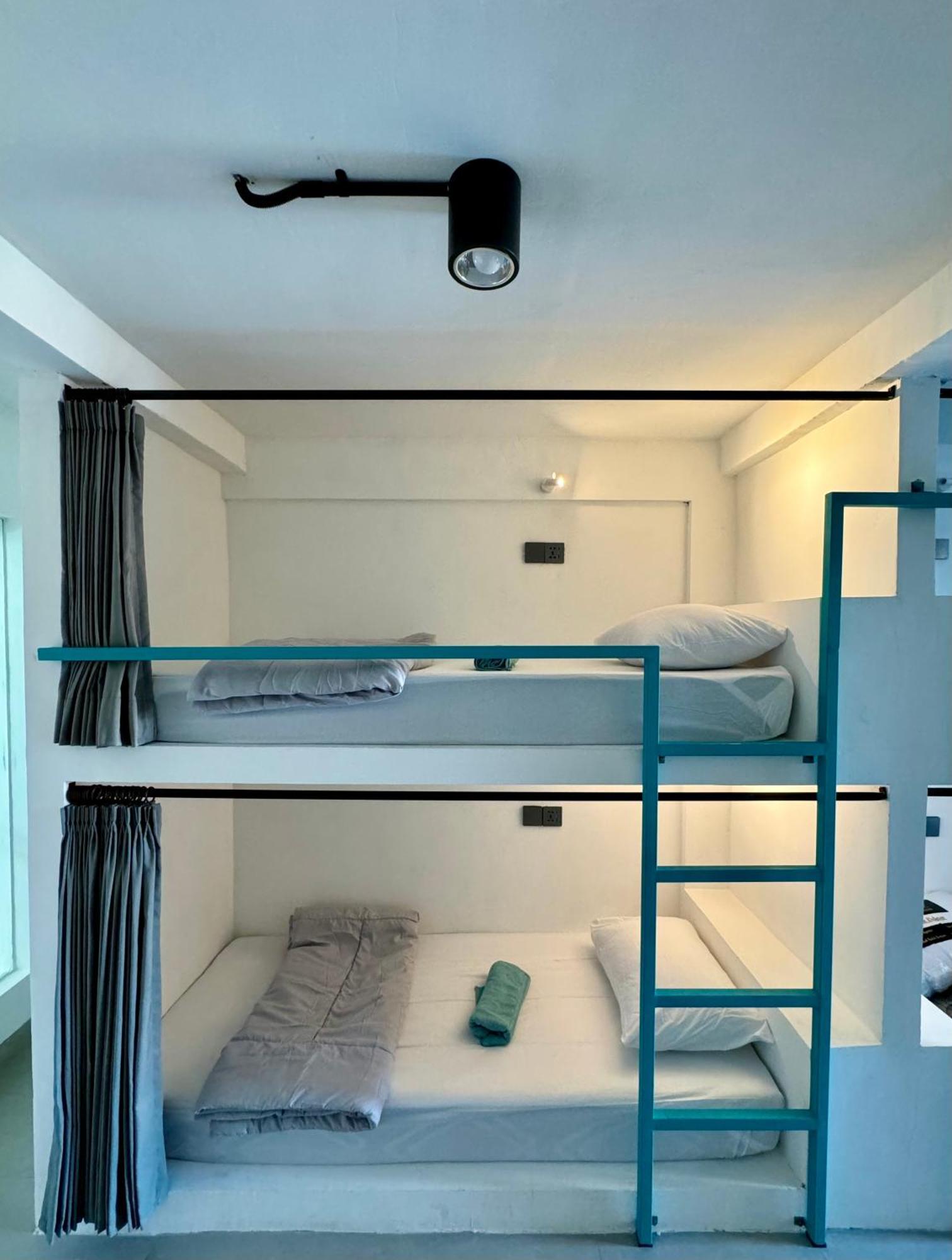 Bed in 6-Bed Mixed Dormitory Room