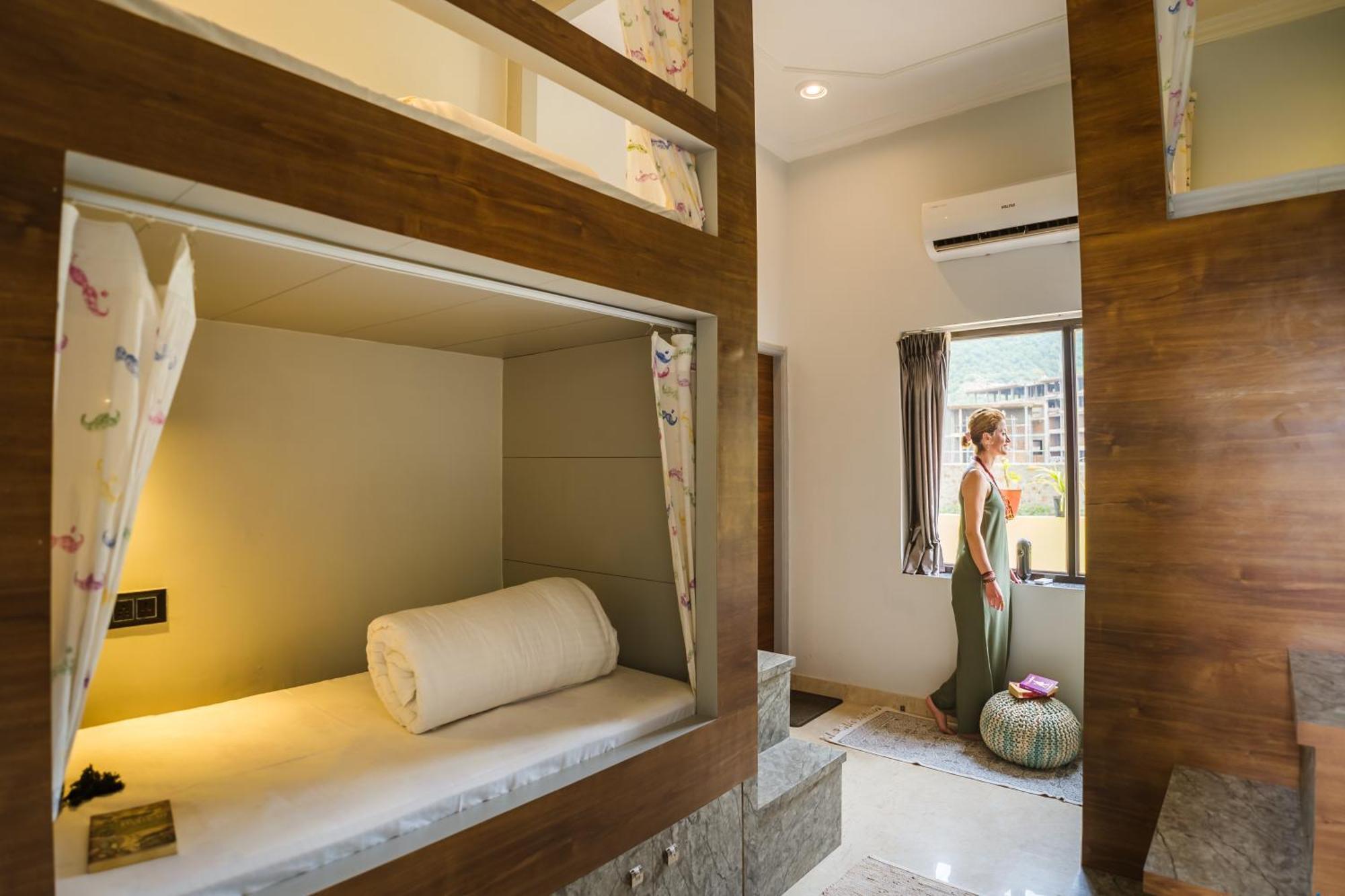 Bed in 4-Bed Mixed Dormitory Room