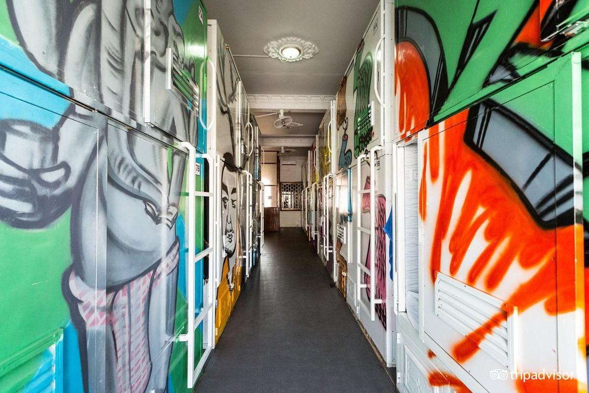Pod Room