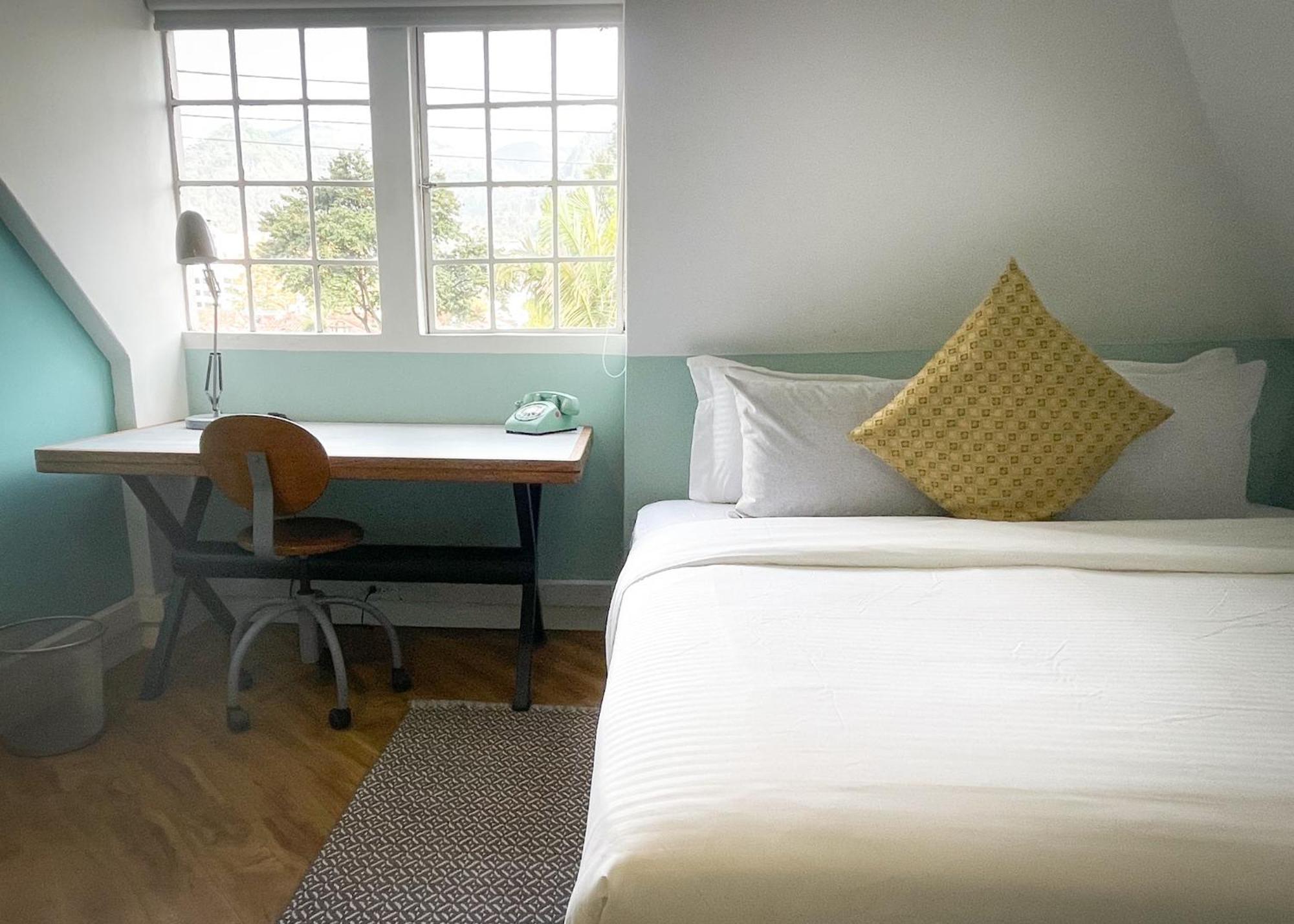 Double Room with Shared Bathroom