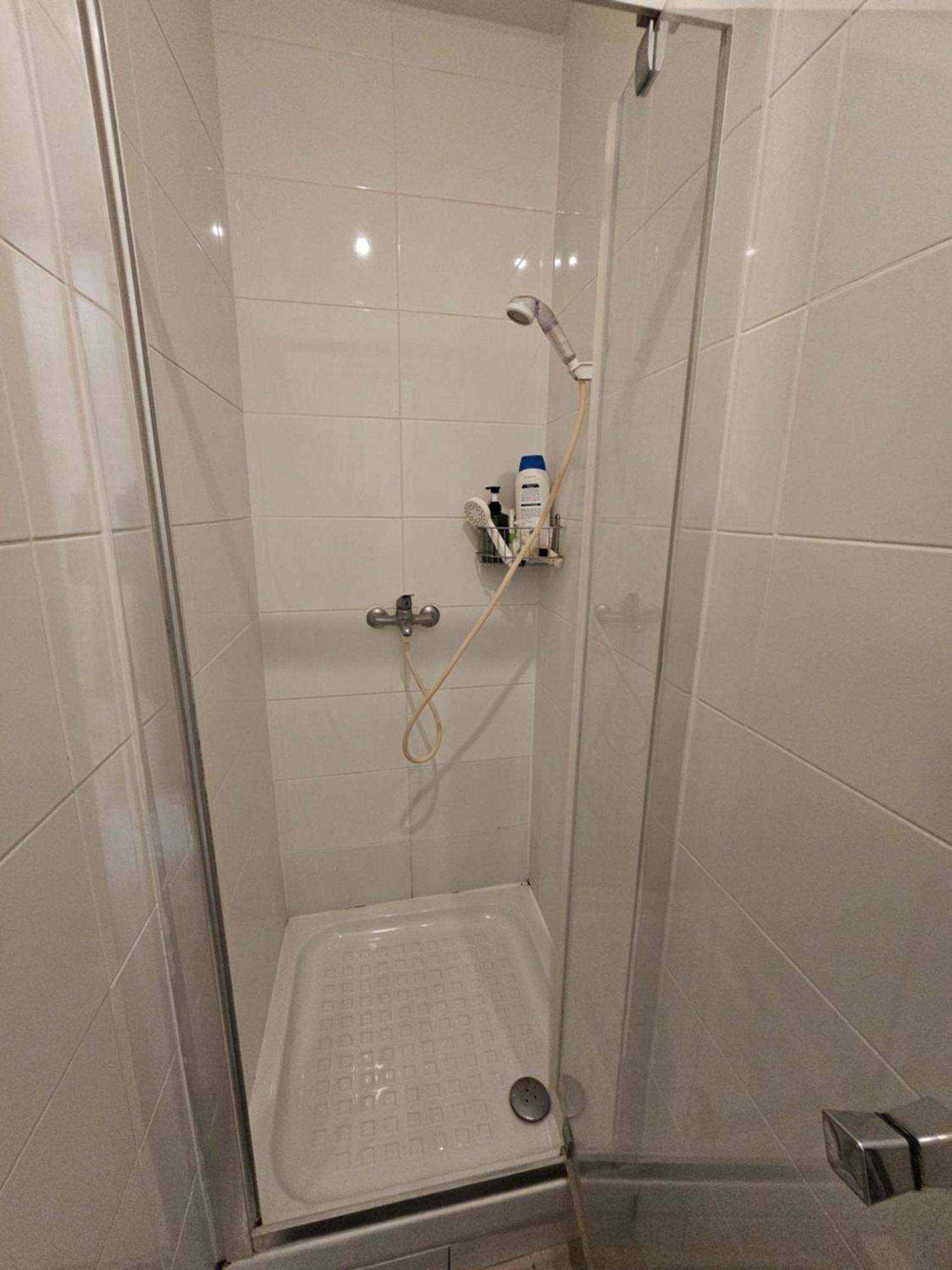 Double or Twin Room with Private Bathroom