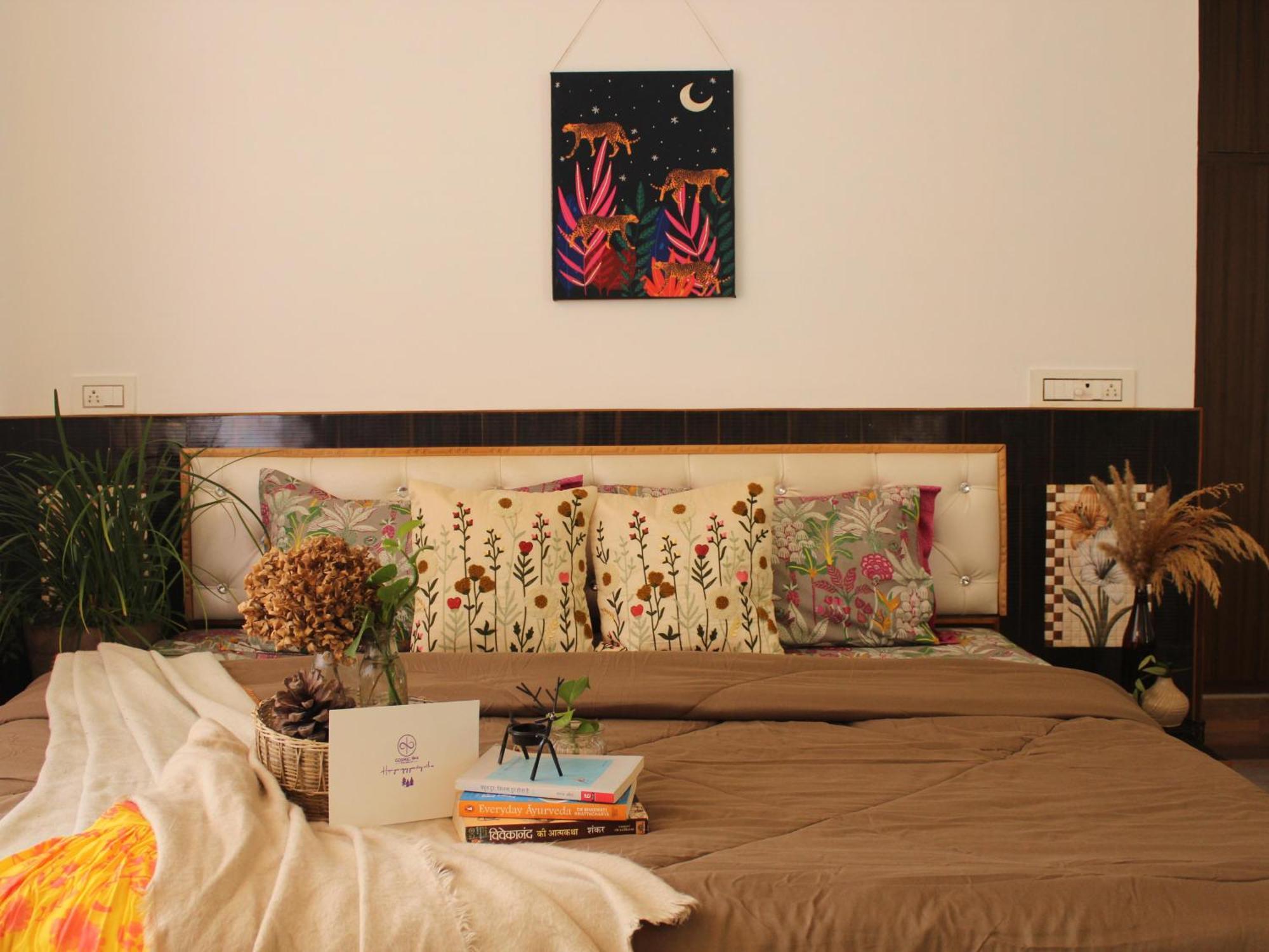 Deluxe Double Room with Balcony,1620631375:JPEG