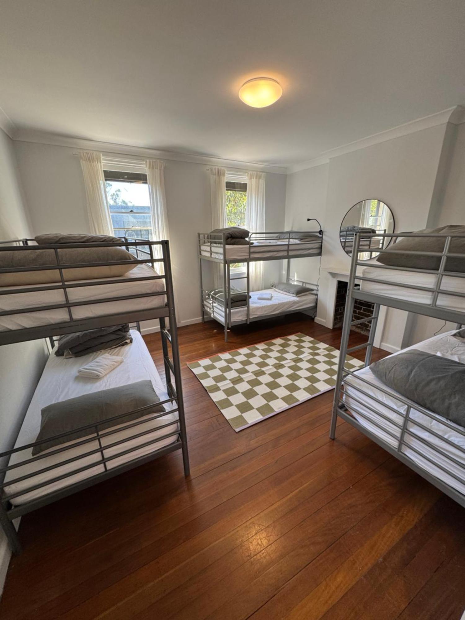 Bed in 6-Bed Mixed Dormitory Room