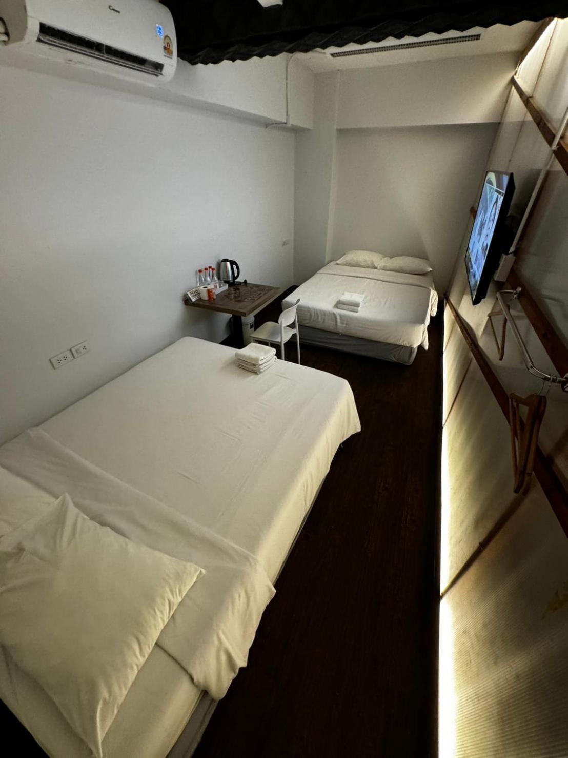 Quadruple Room with Shared Bathroom