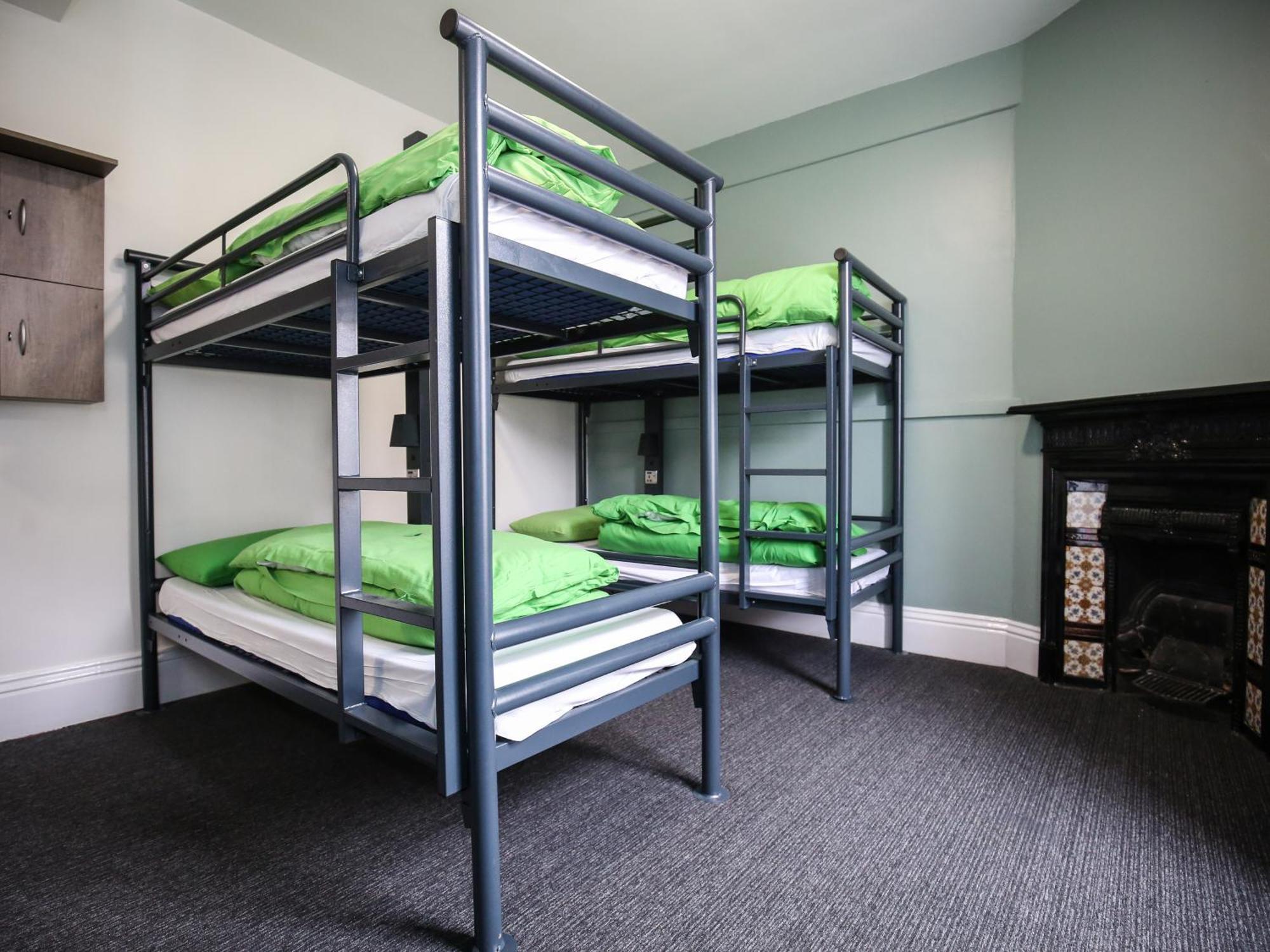 4 Bed Double Private Room Shared Bathroom