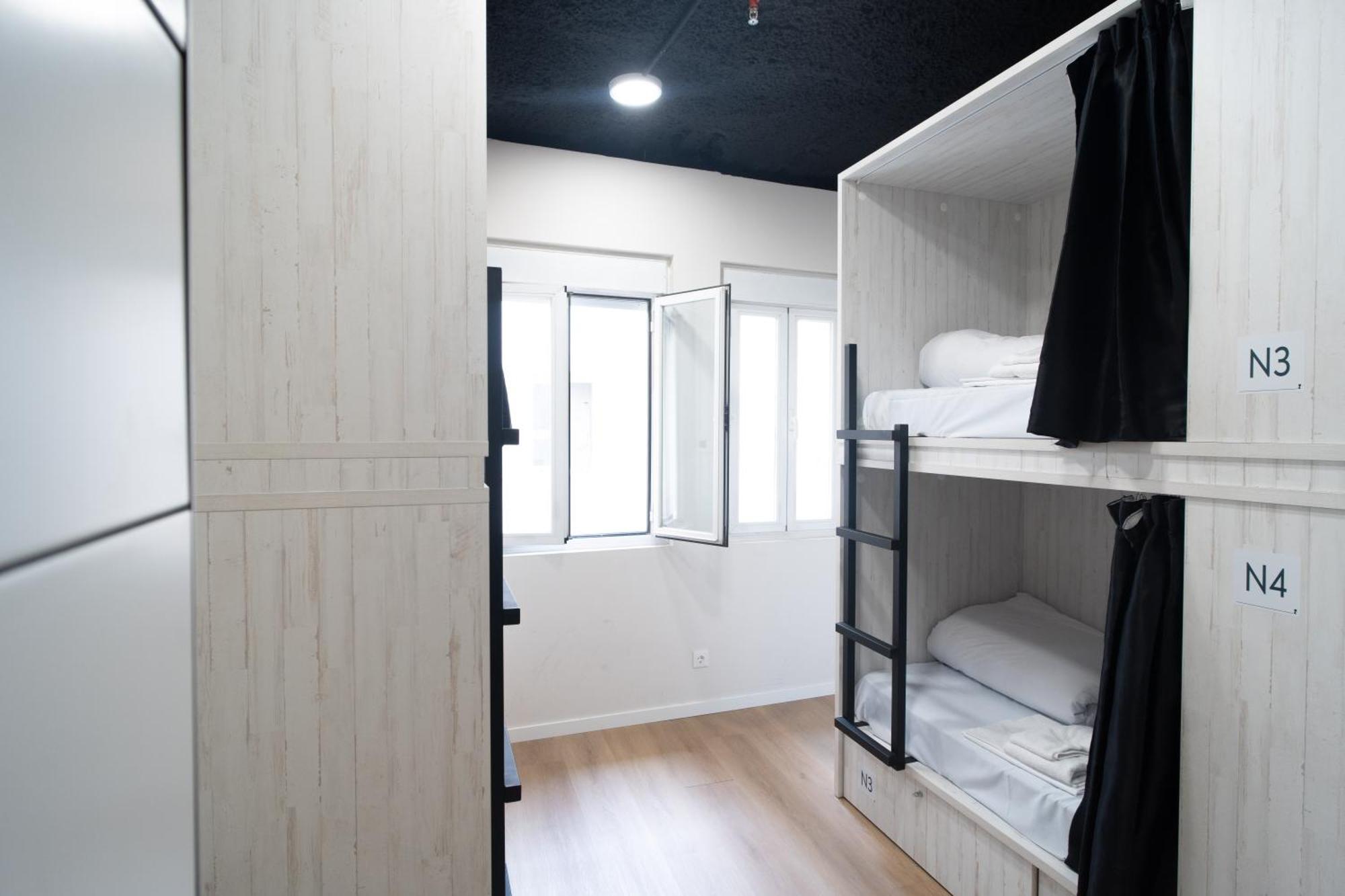 4-Bed Mixed Dormitory Room