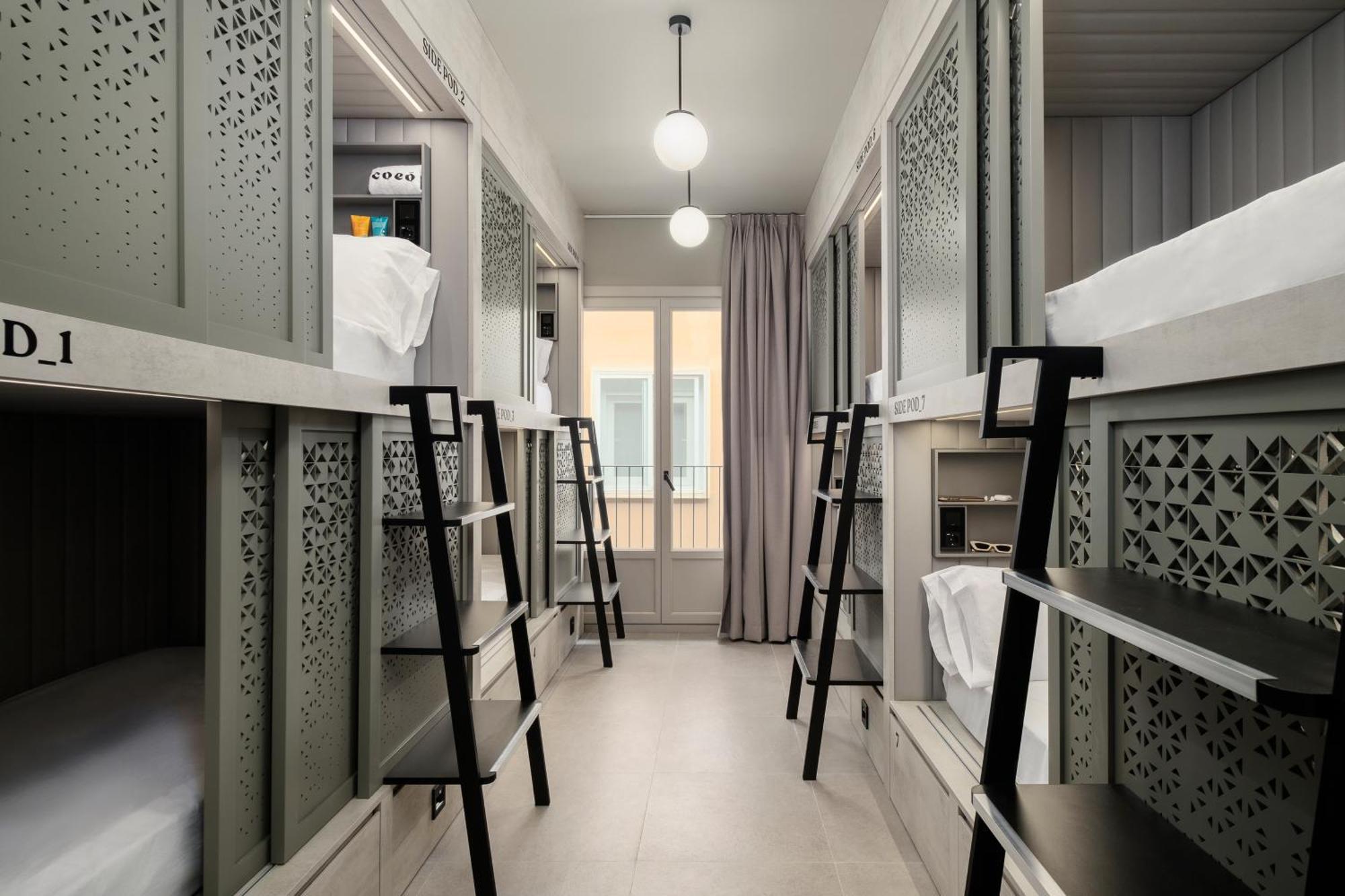 Bed in 8-Bed Mixed Dormitory Room