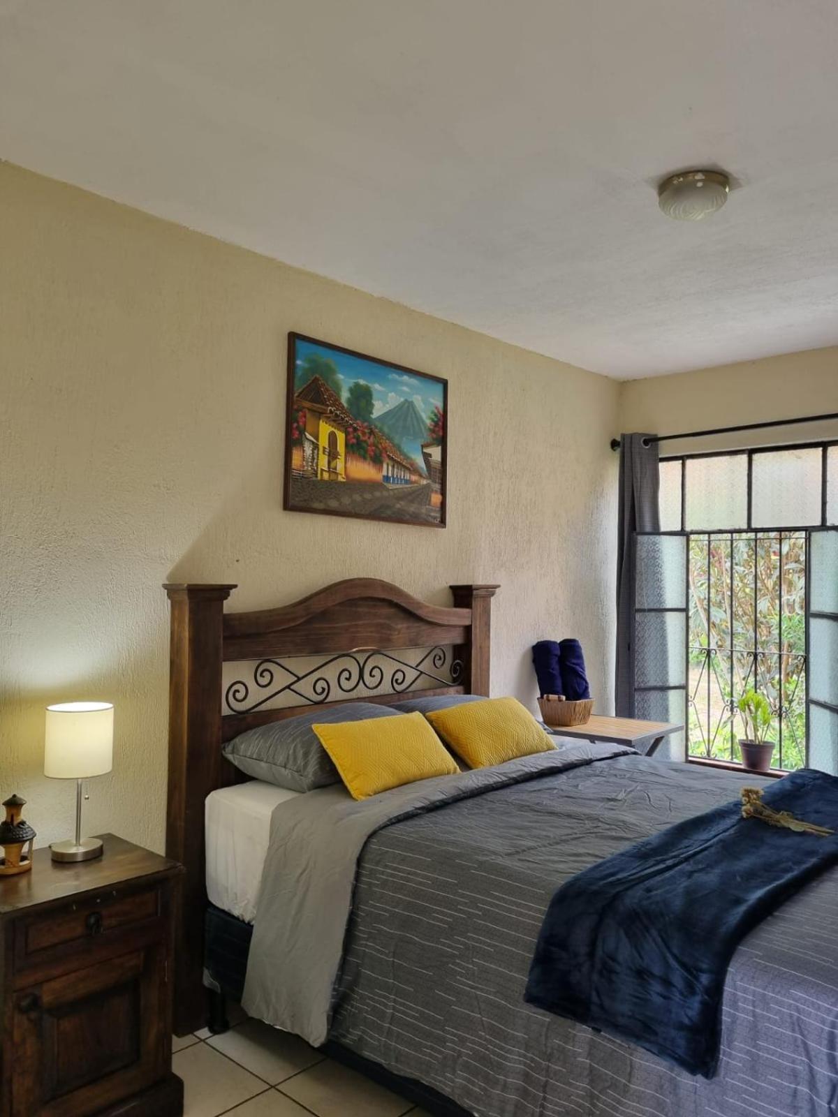 Double Room with Shared Bathroom