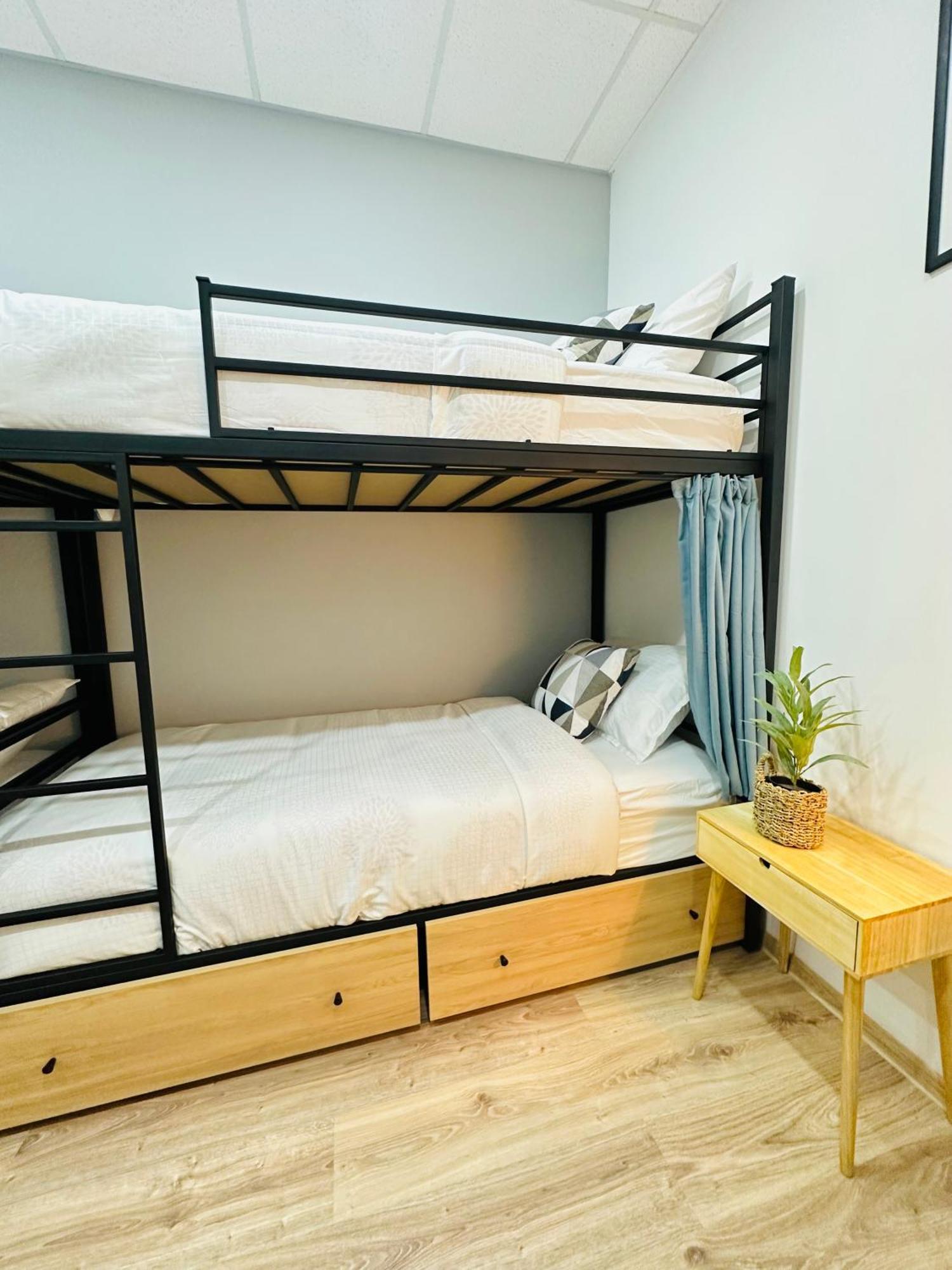 Bed 6-Bed Mixed Dormitory Room