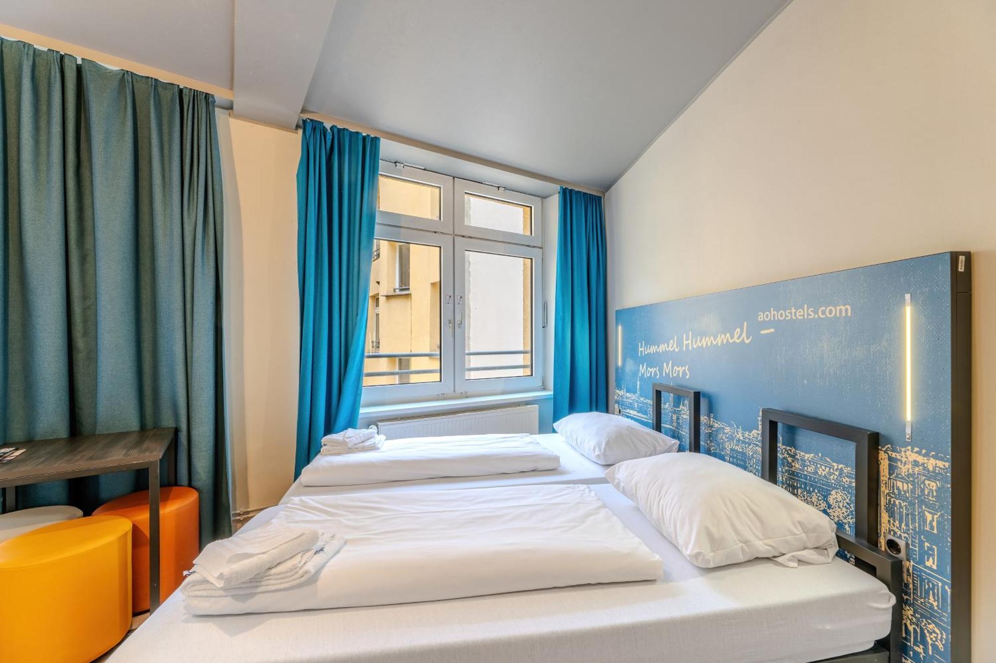 Twin Room,1367721872:JPEG