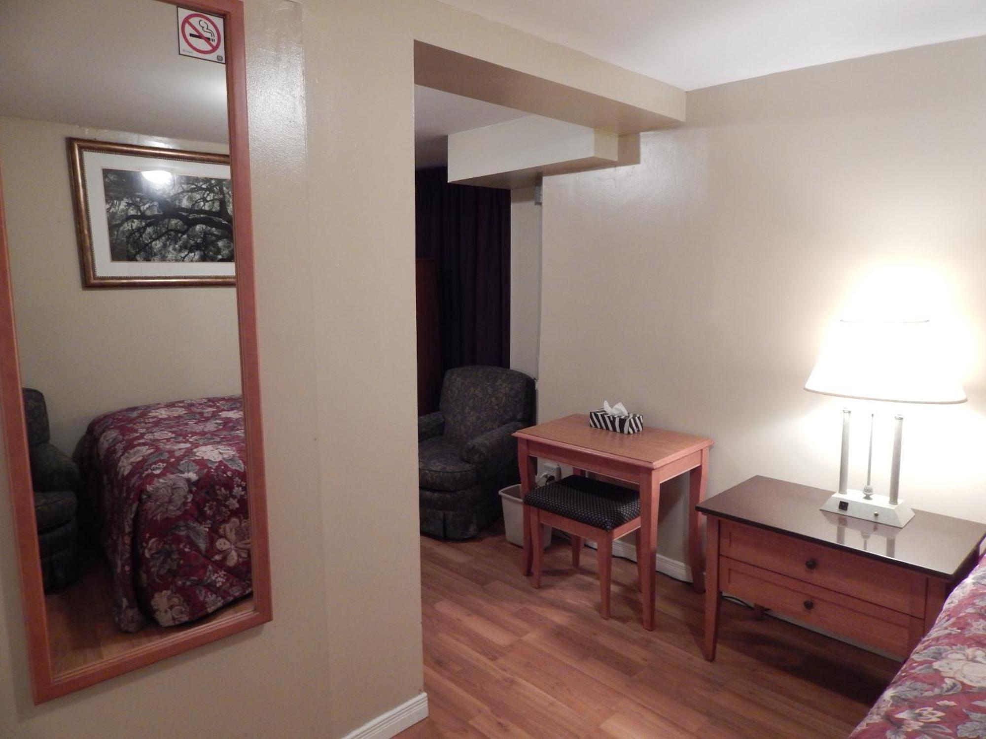Triple Room with Bathroom