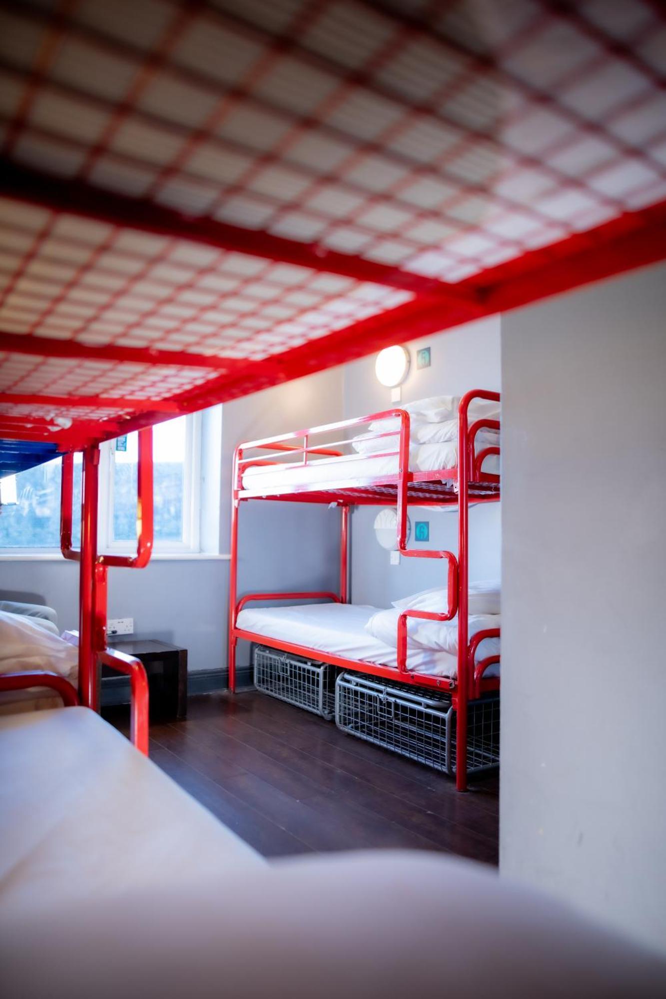 Single Bed in Mixed Dormitory Room,1651183272:JPEG