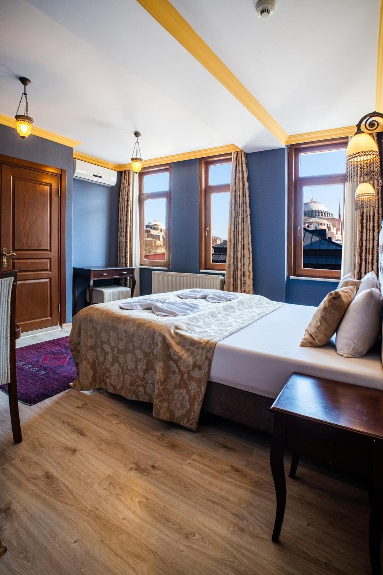 Superior Double Room,1643760576:JPEG