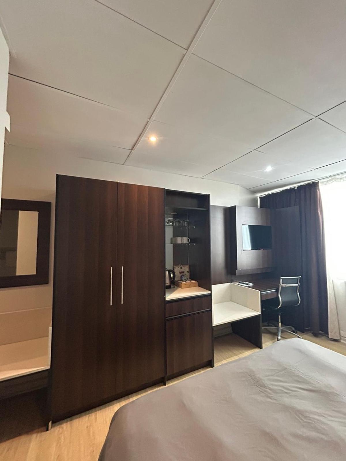 Deluxe Premium Room with No Balcony,1645656089:JPEG