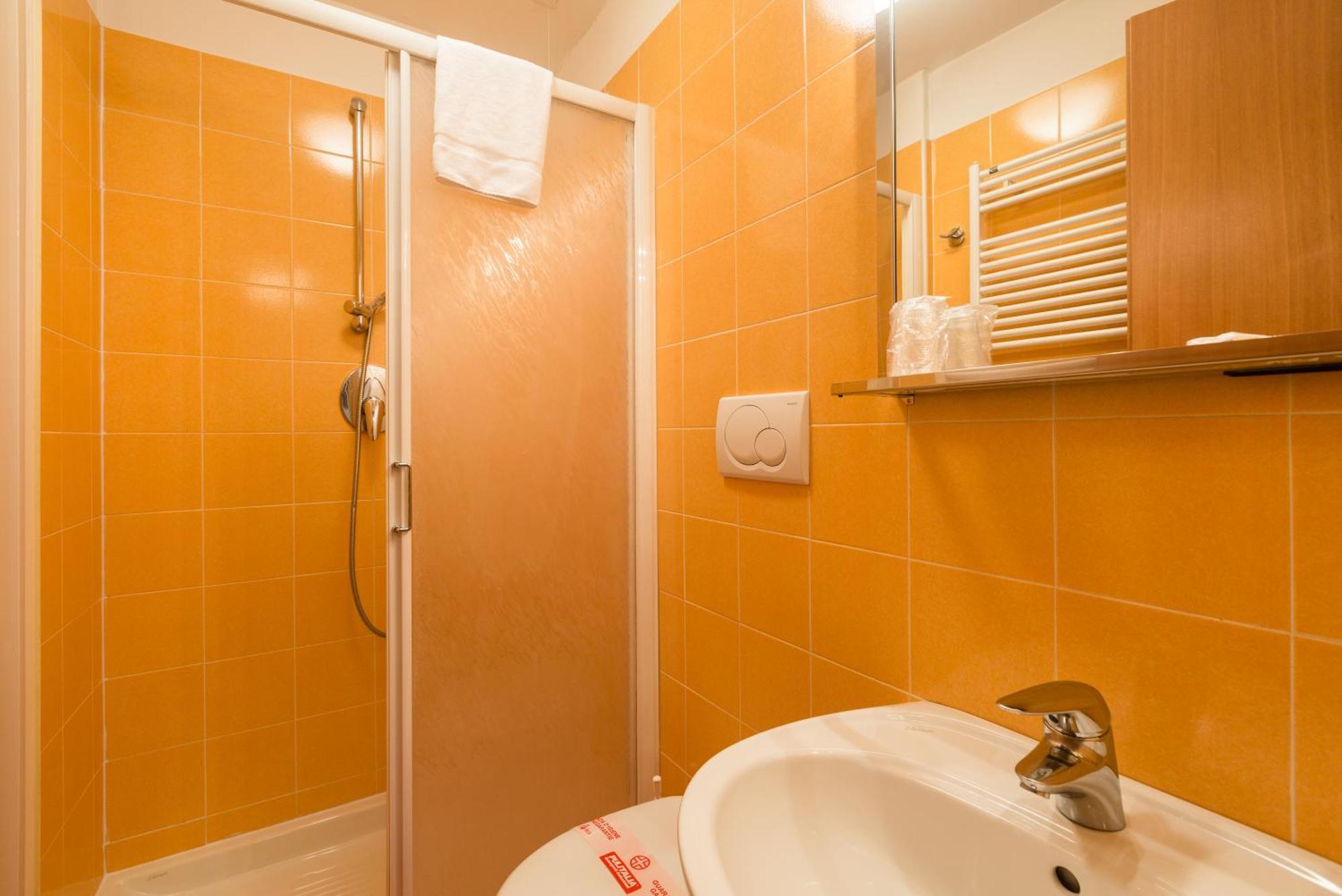 Double Room with Private External Bathroom,1647728199:JPEG