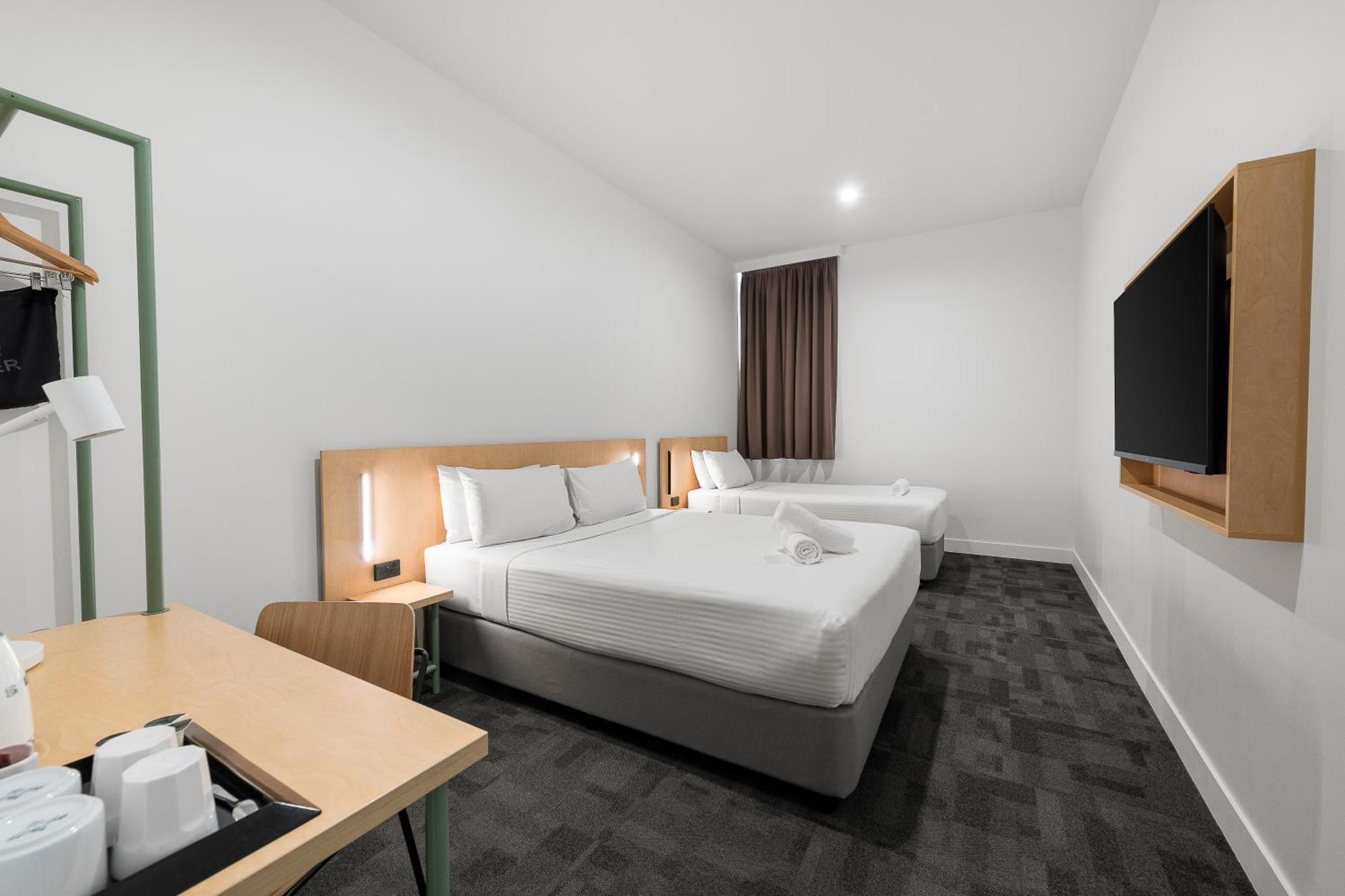 Queen Plus One Ensuite