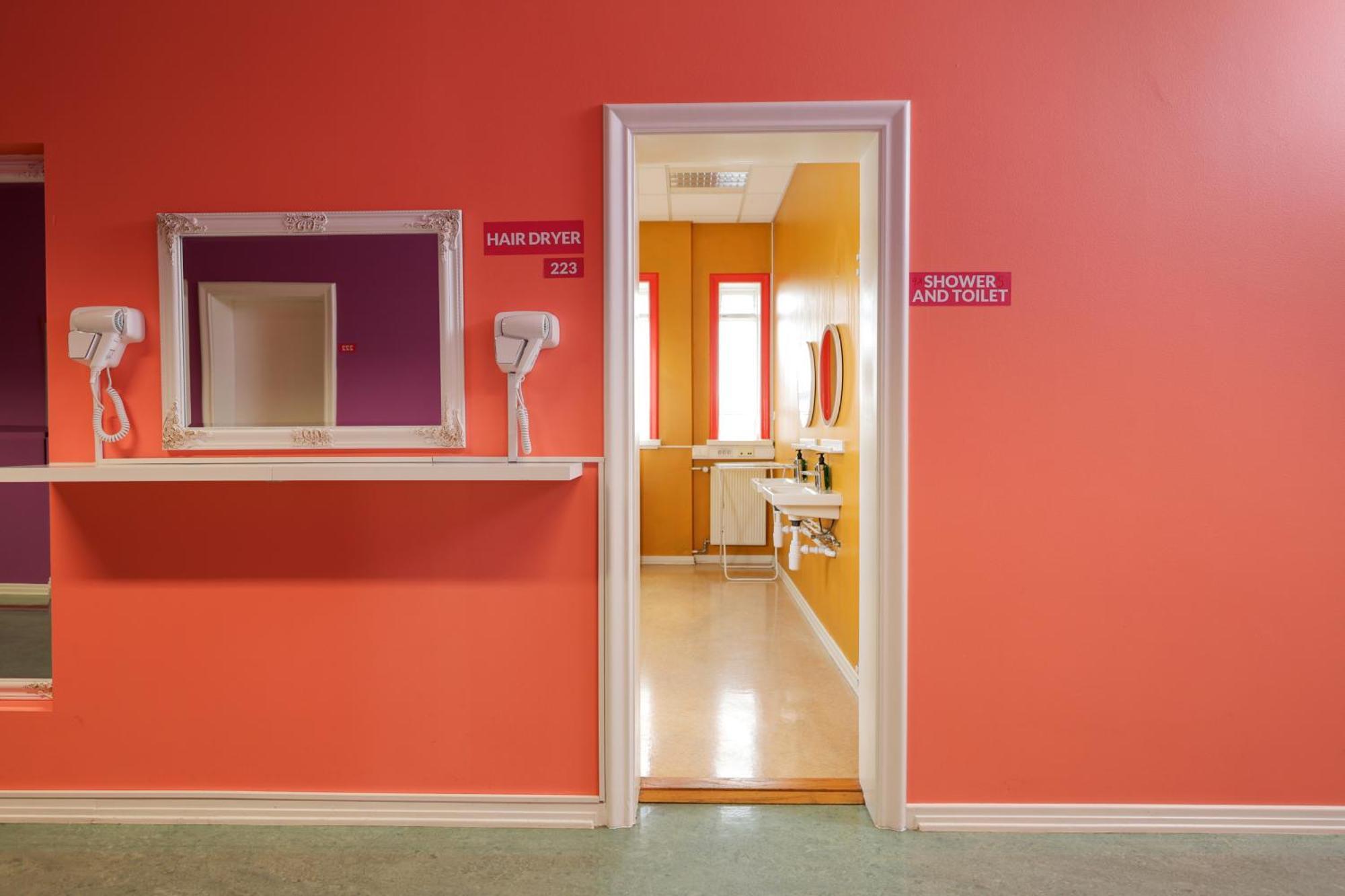 Family Room with Shared Bathroom,1661725886:JPEG