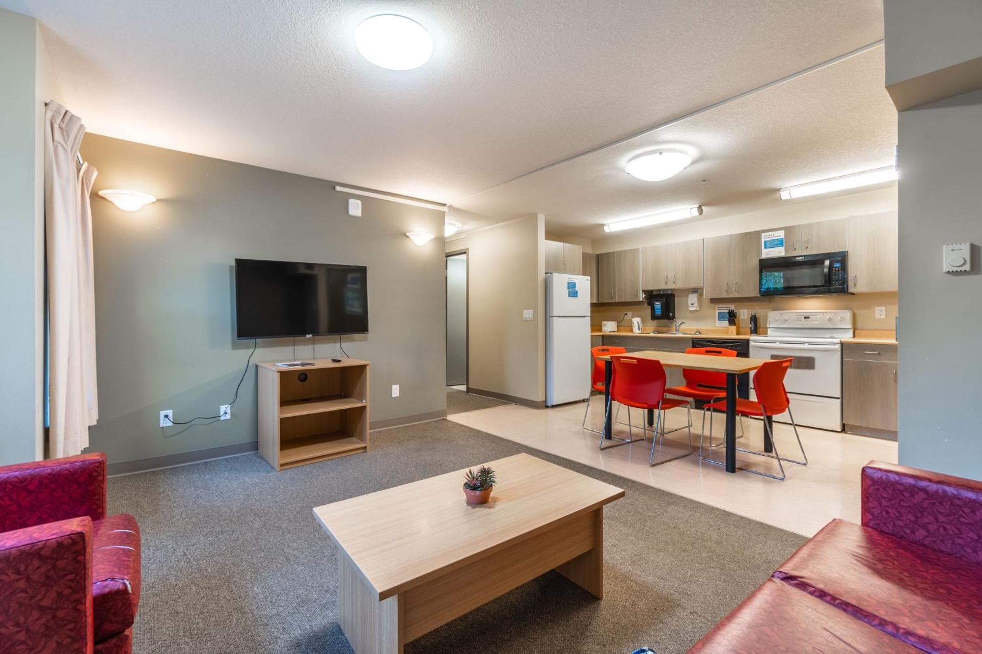 Four-Bedroom Apartment,1660310332:JPEG