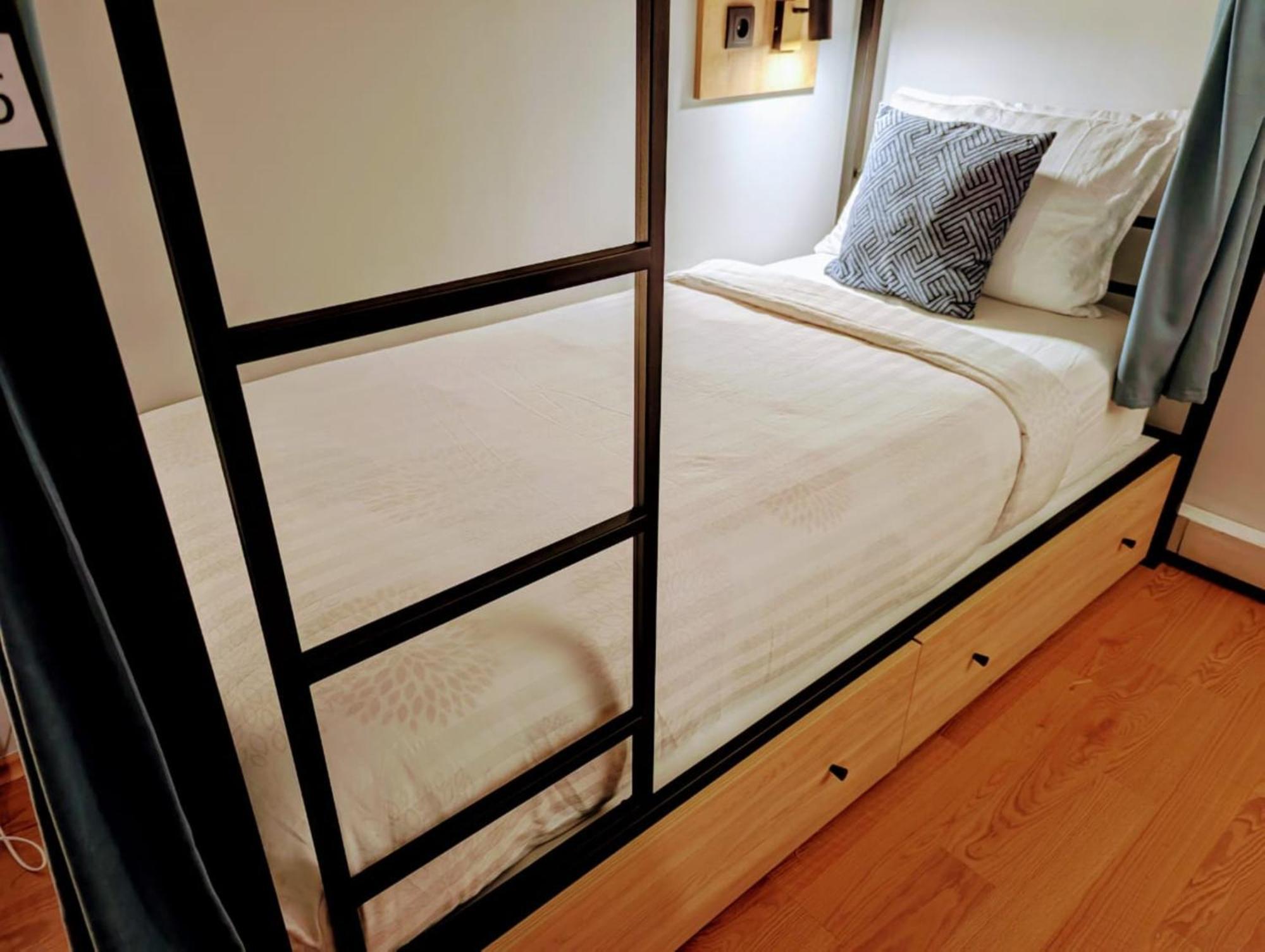 Bed 6-Bed Mixed Dormitory Room
