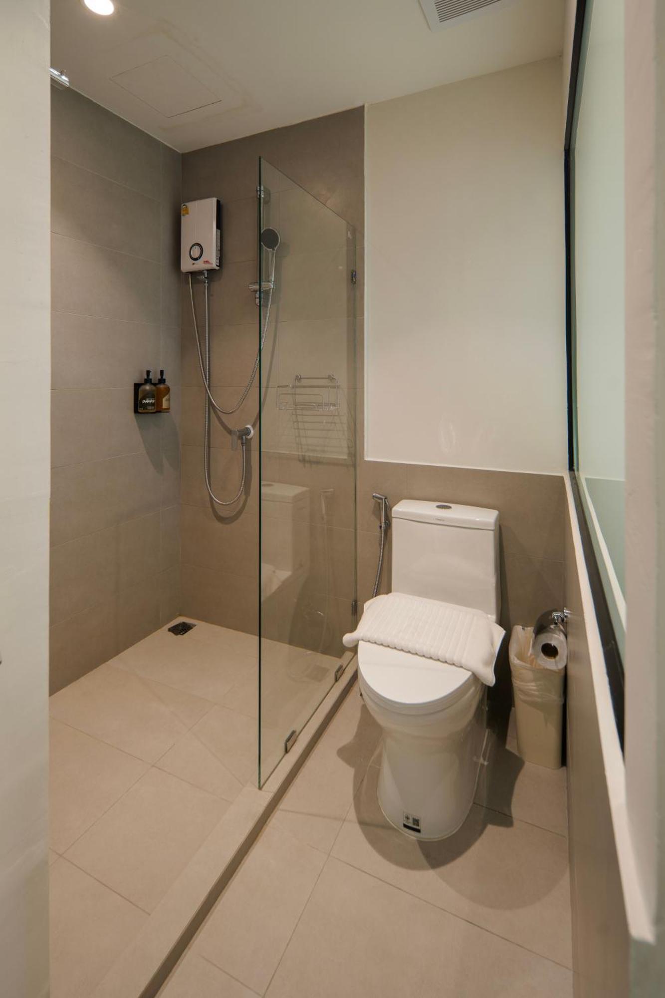 Standard Double Room,1663227257:JPEG