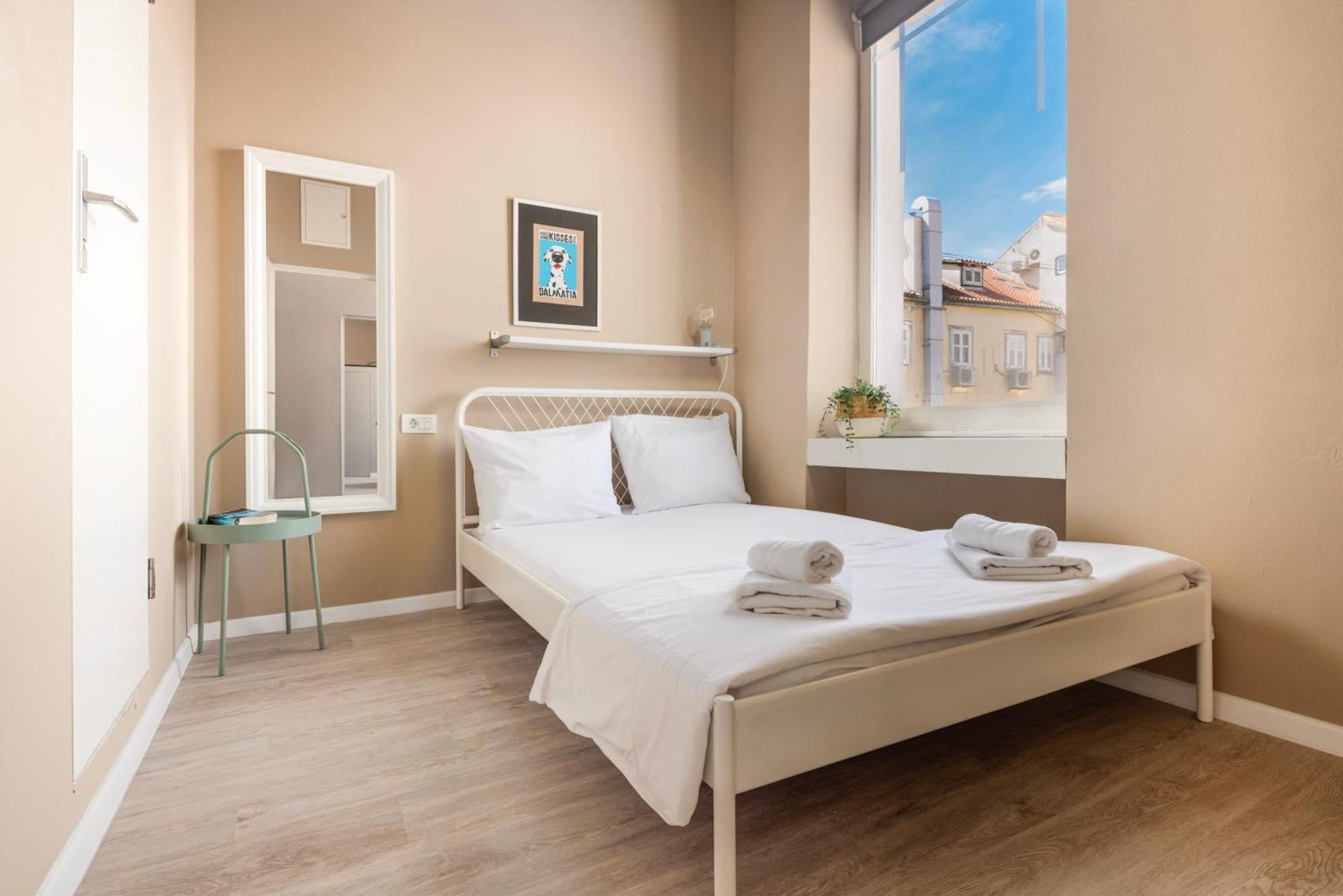 Budget Double Room,1663743610:JPEG