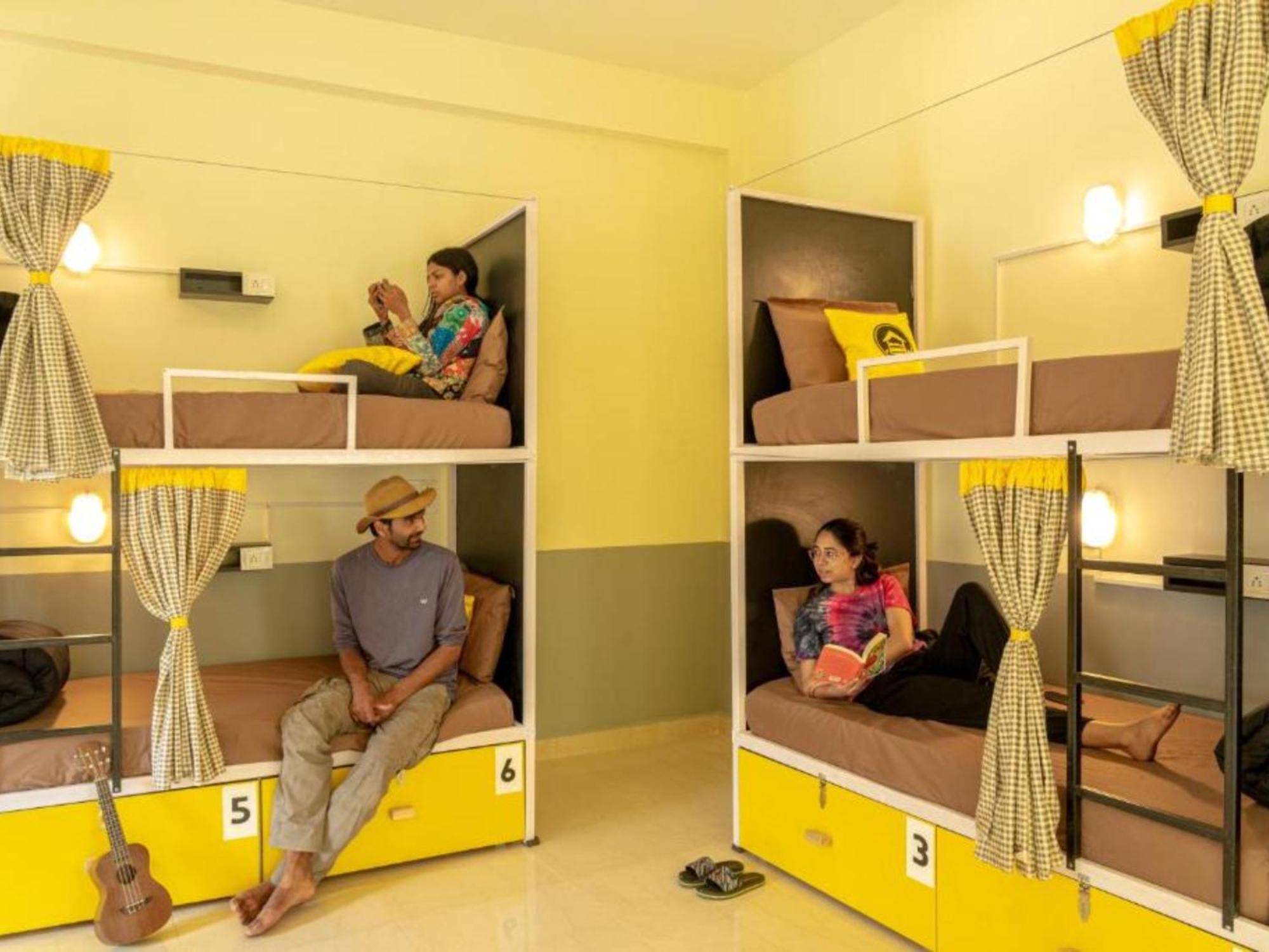 Bed in 8-Bed Mixed Dormitory Room
